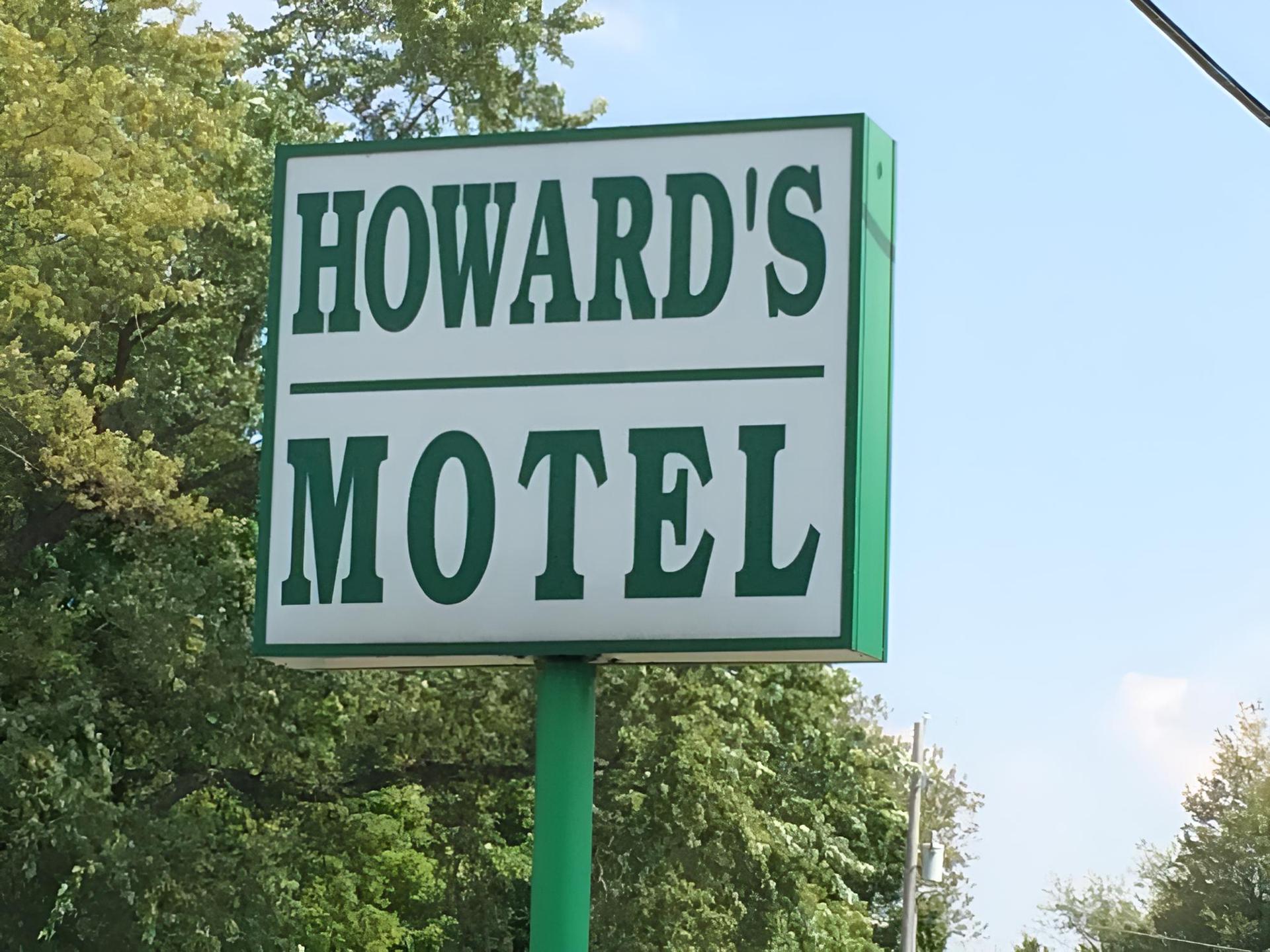 Howard's Motel photo 11
