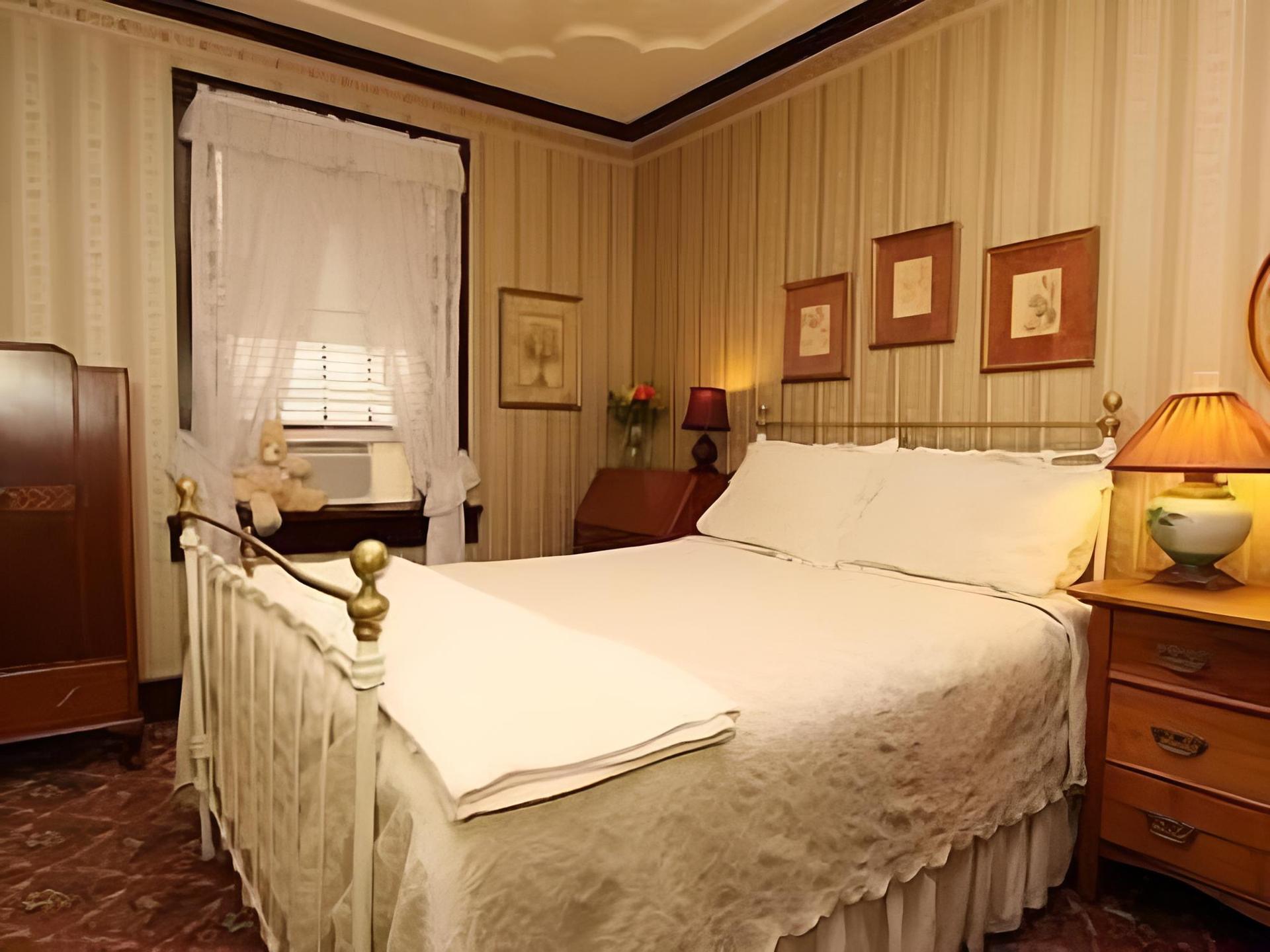 Historic National Hotel photo 5