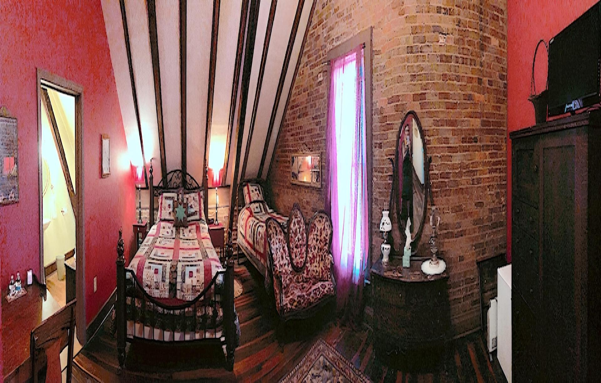 Main Street Bed & Breakfast Established in 1810 photo 5