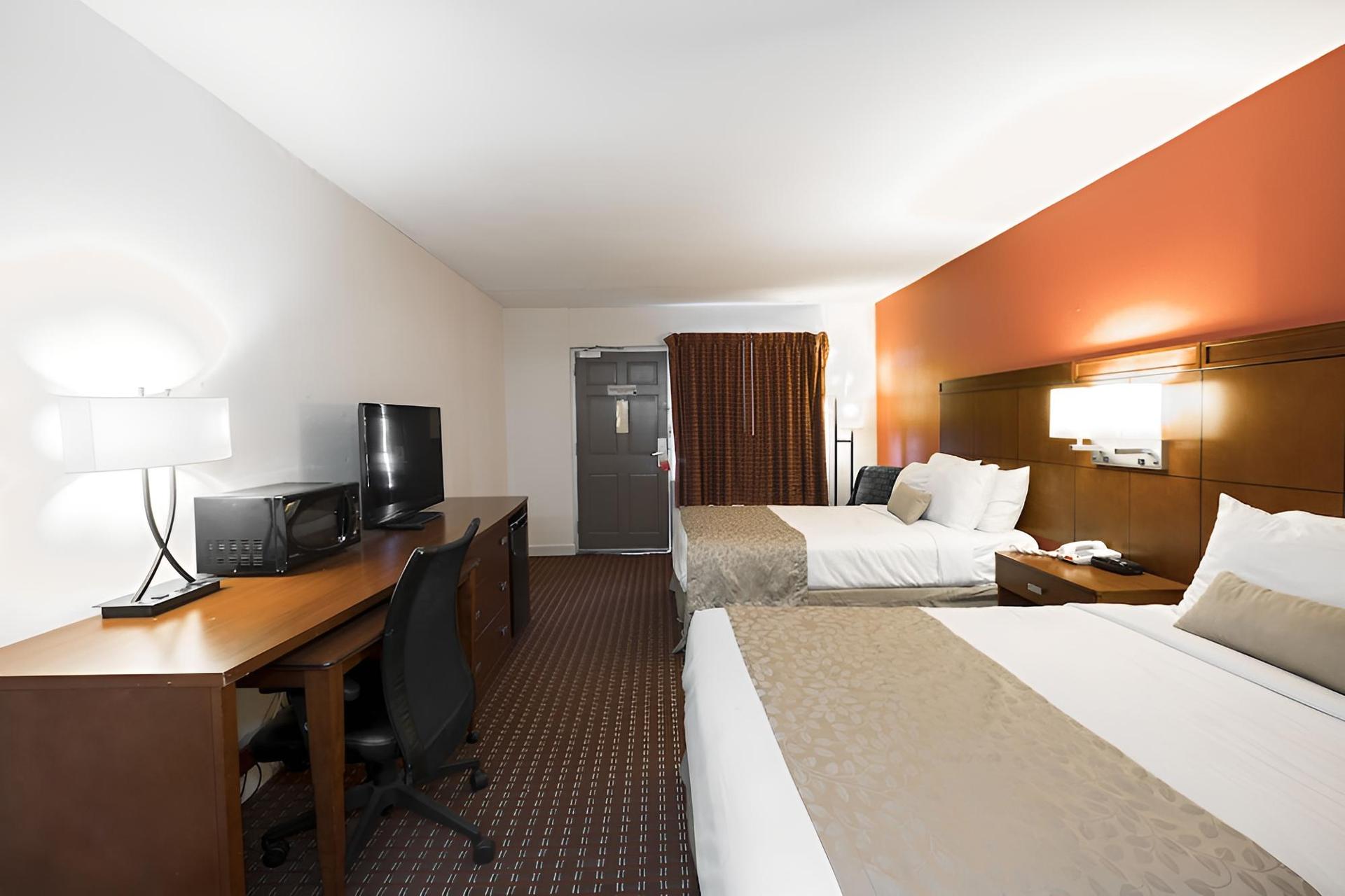 Ramada by Wyndham Walterboro photo 33