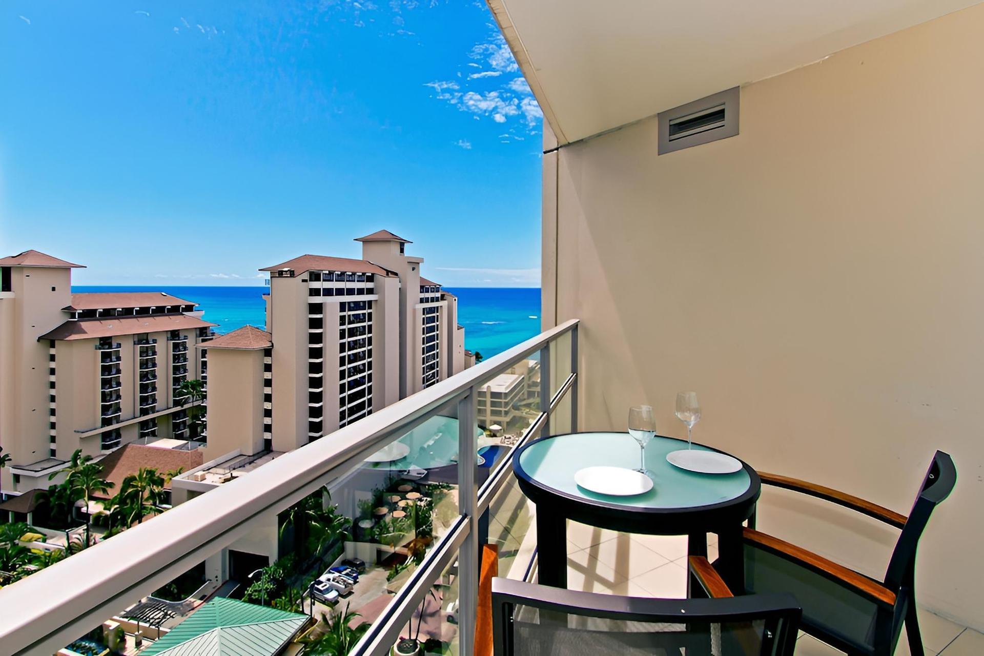 Jet Luxury @ The Trump Waikiki photo 78
