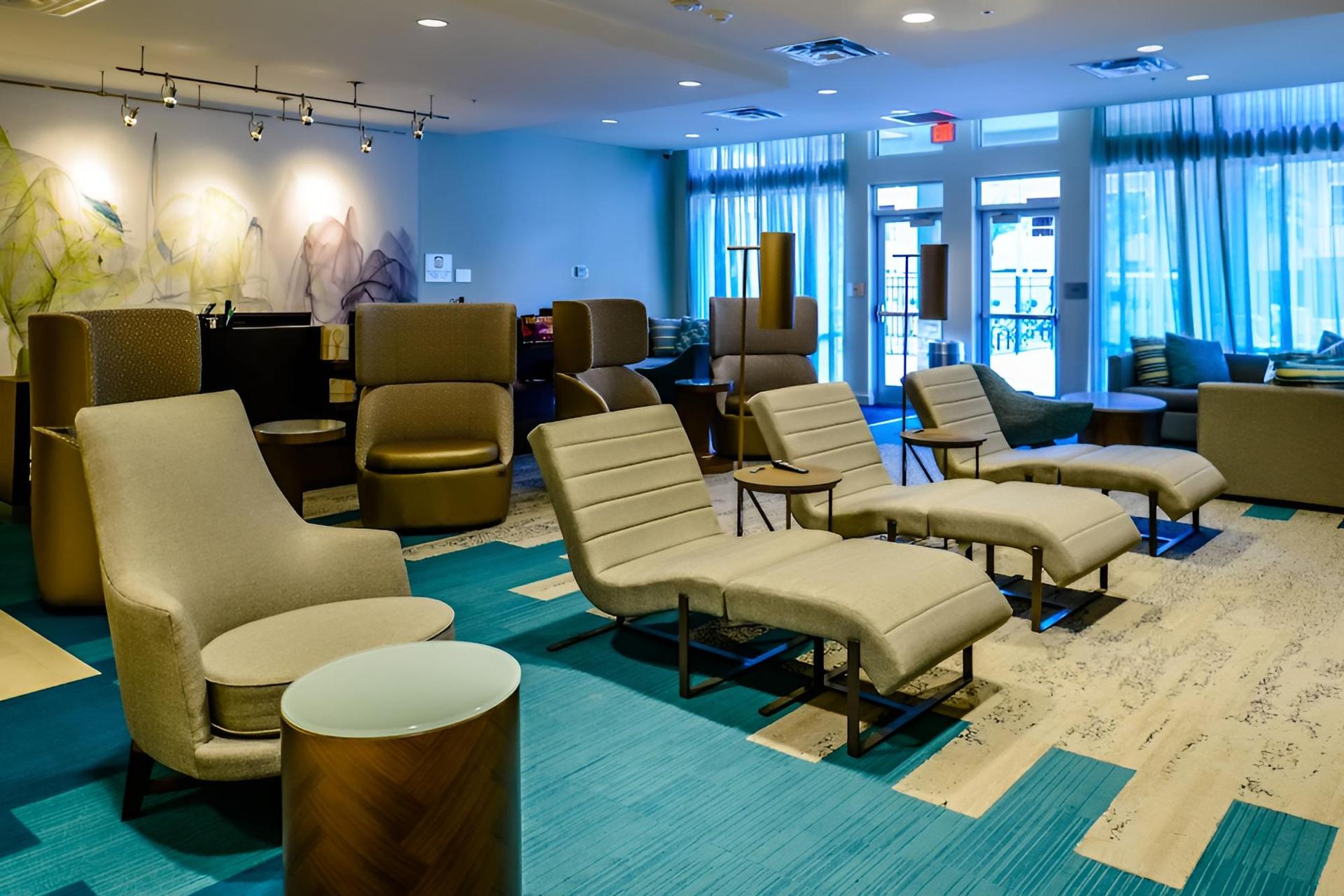 Courtyard by Marriott Lake Charles photo 13