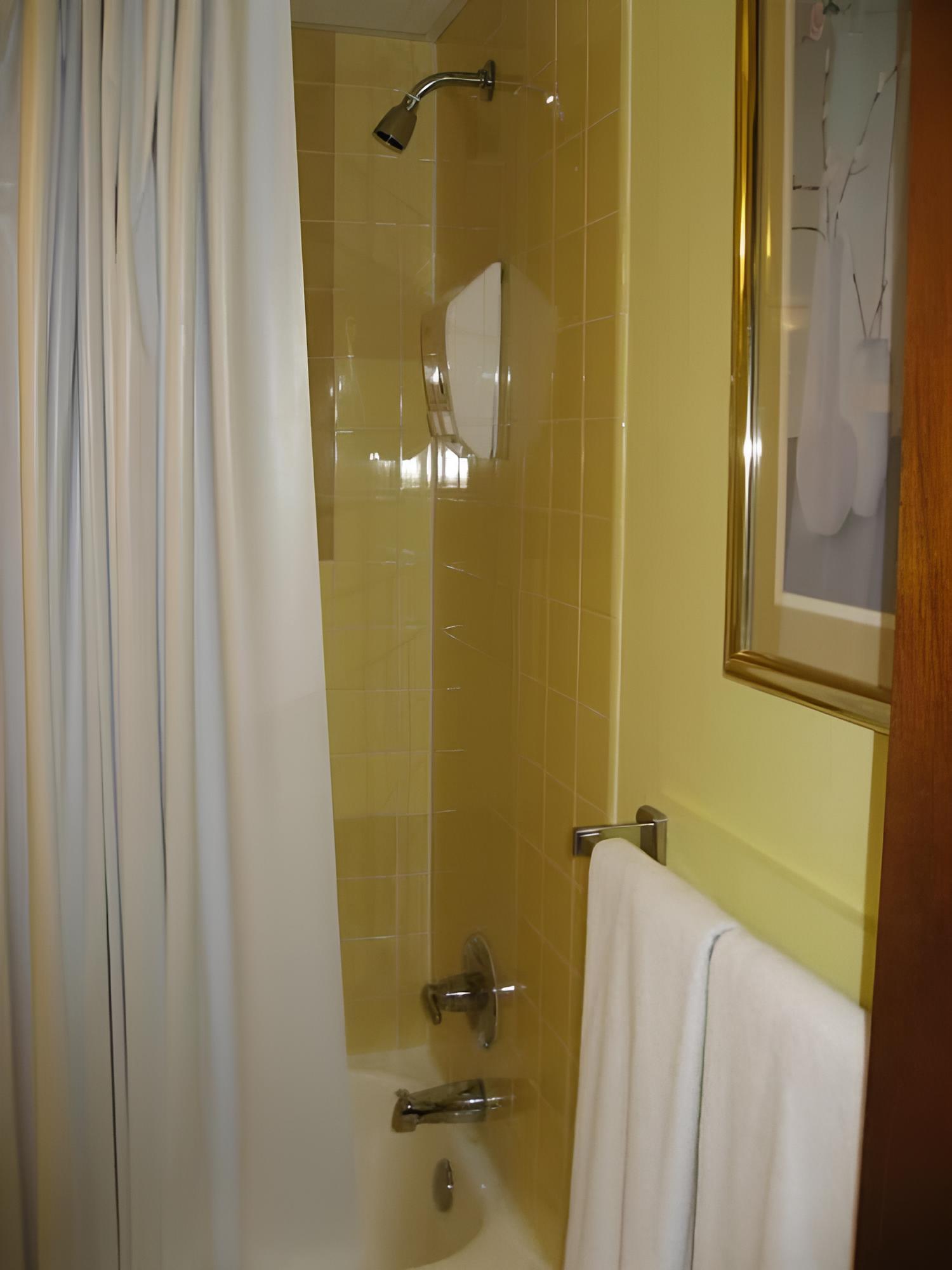 Sea Whale Motel photo 11