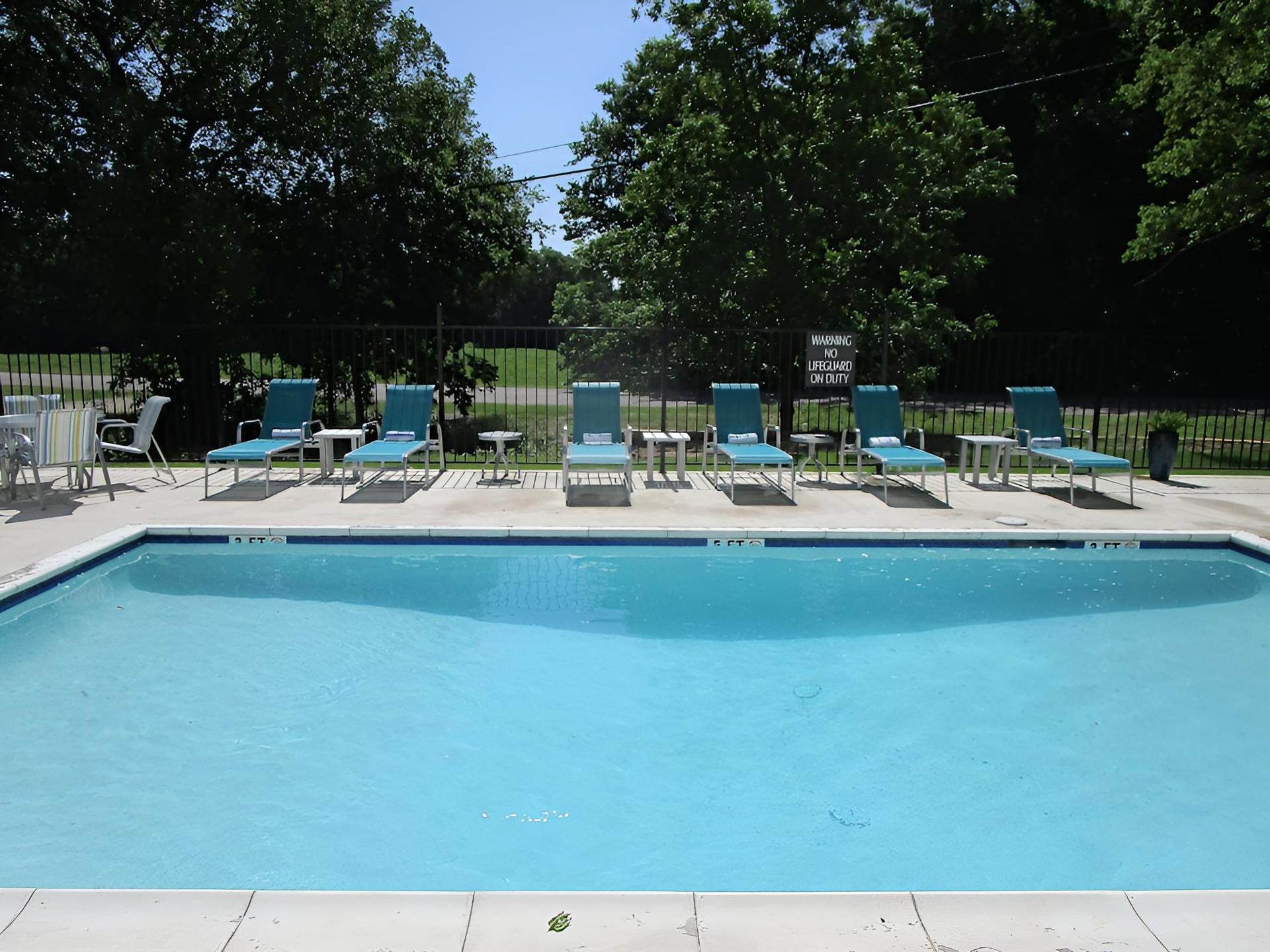 Best Western Plus Bonham photo 27