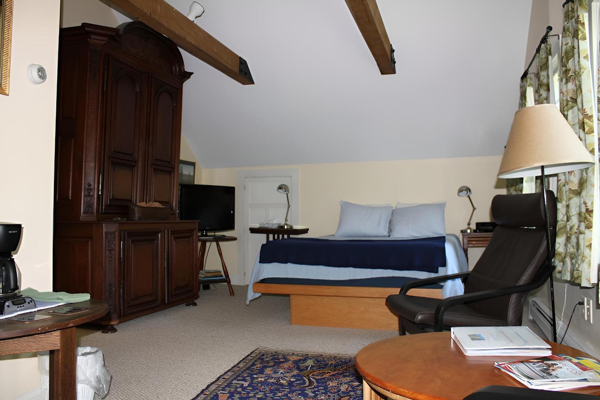 Chatham Guest Rooms photo 22