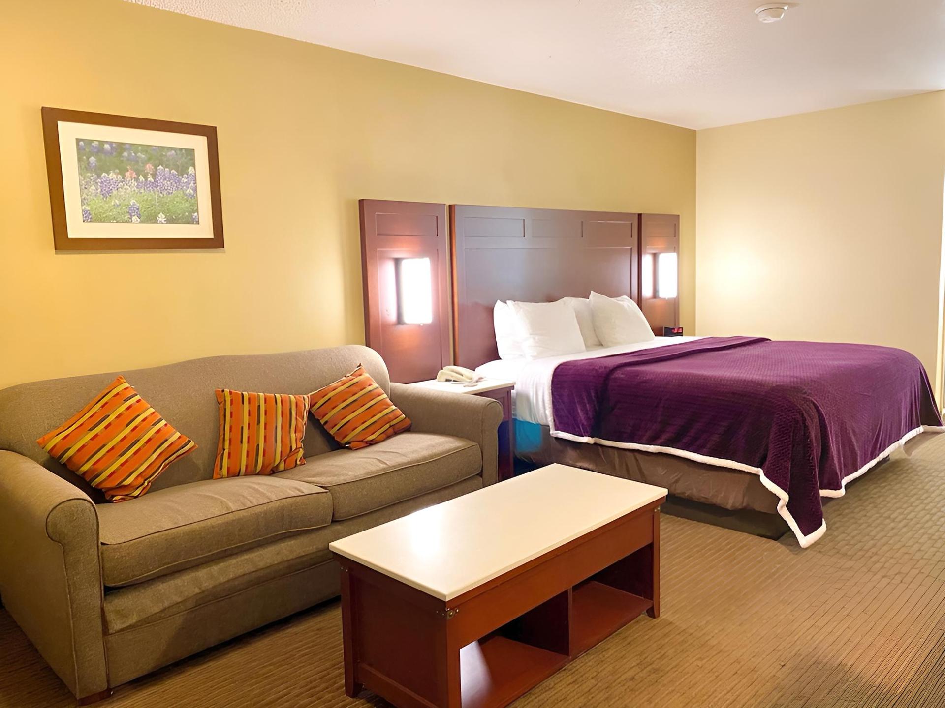 Best Western Llano photo 28