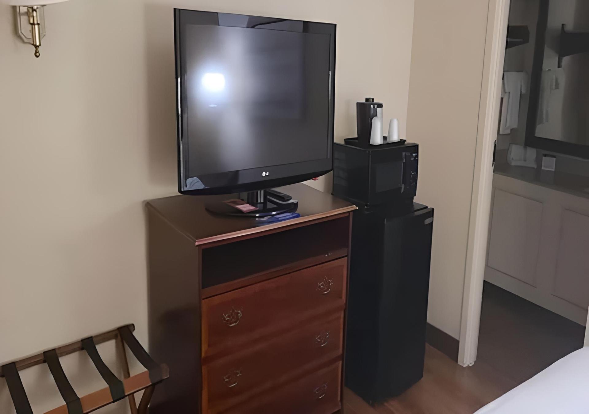 Auburn Place Hotel And Suites photo 15