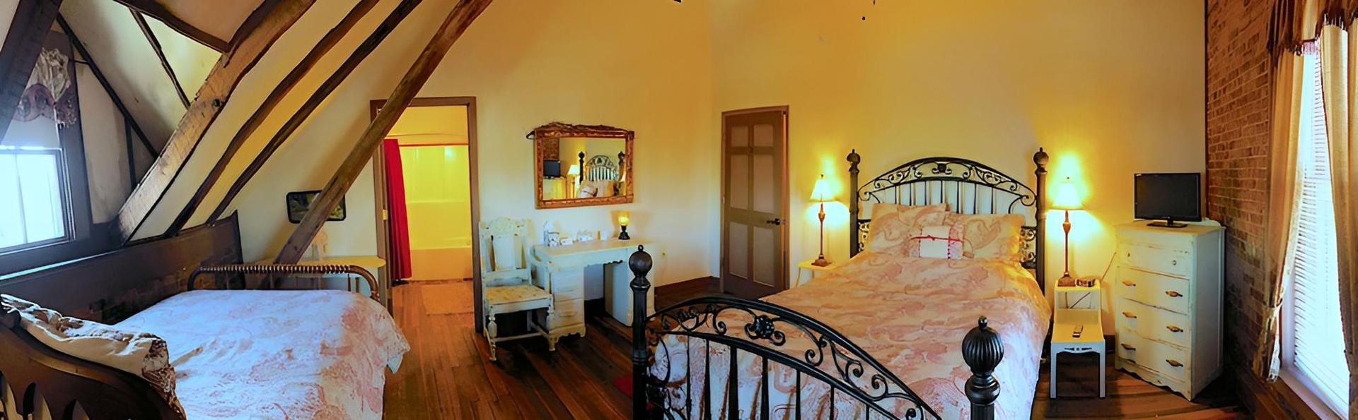 Main Street Bed & Breakfast Established in 1810 photo 17