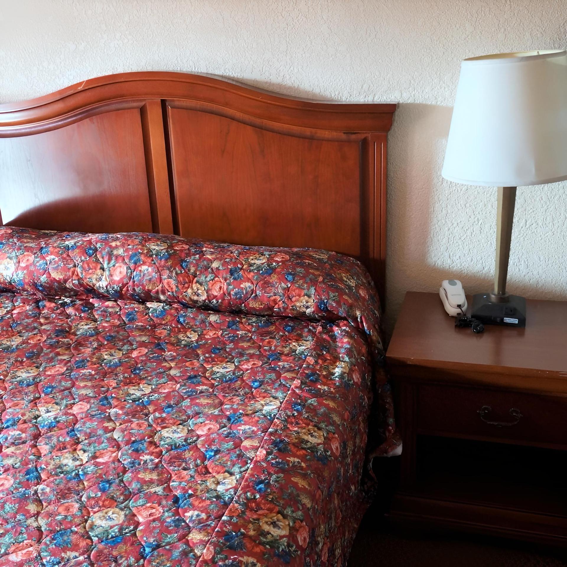 White Mountain Motel photo 11