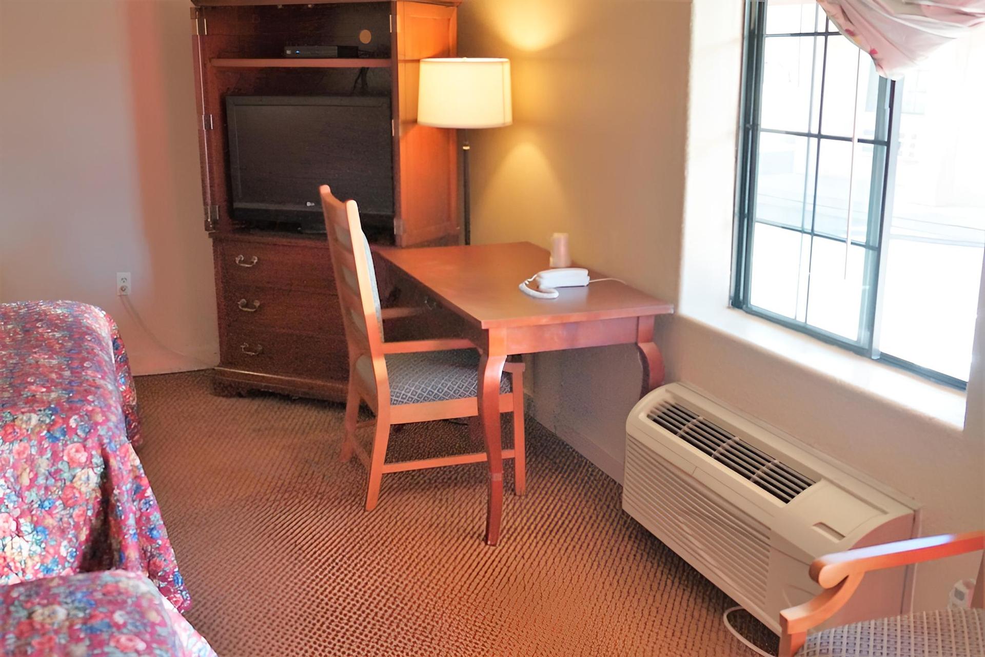 White Mountain Motel photo 63
