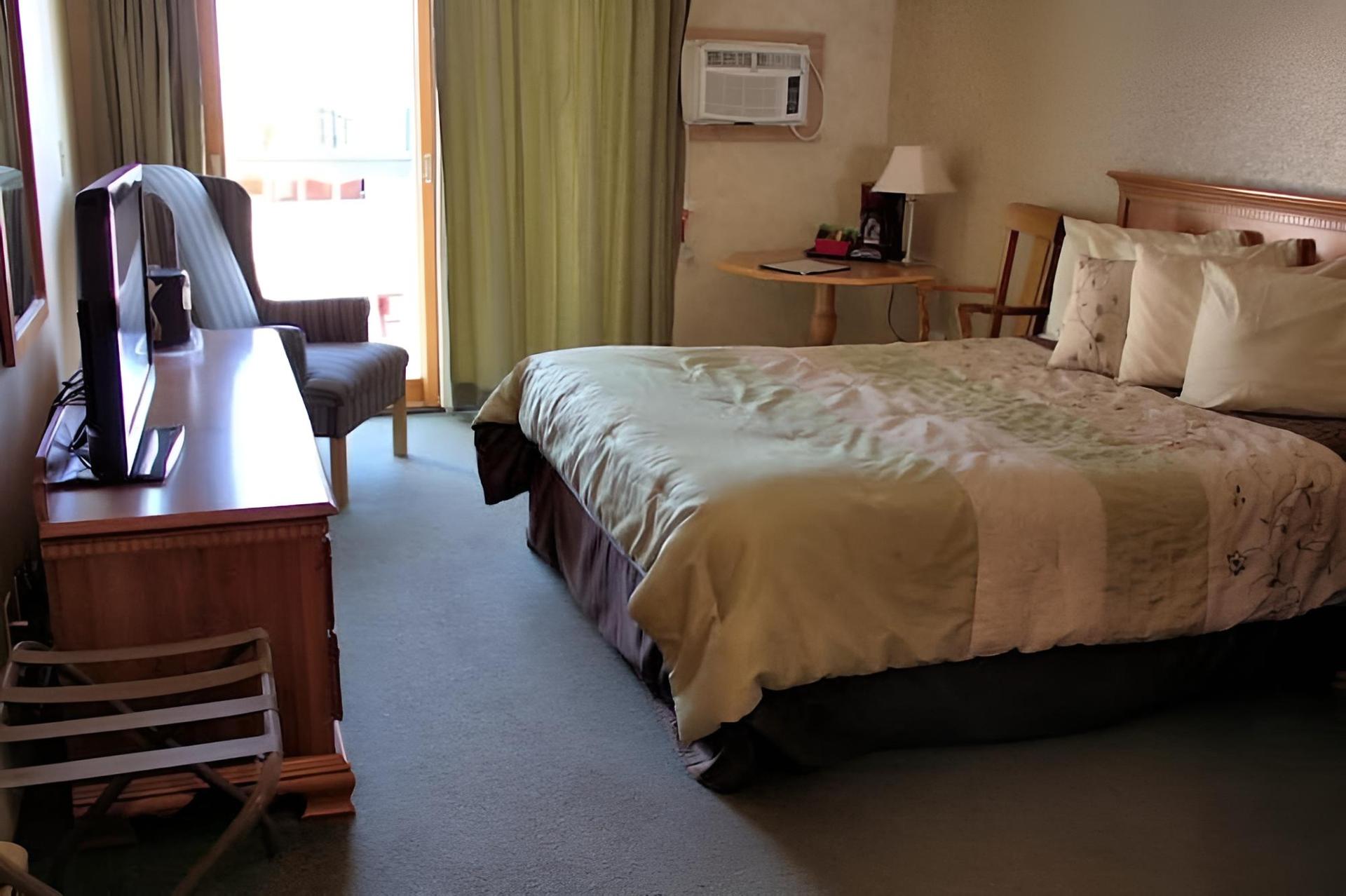 Pier Plaza Lodging photo 3