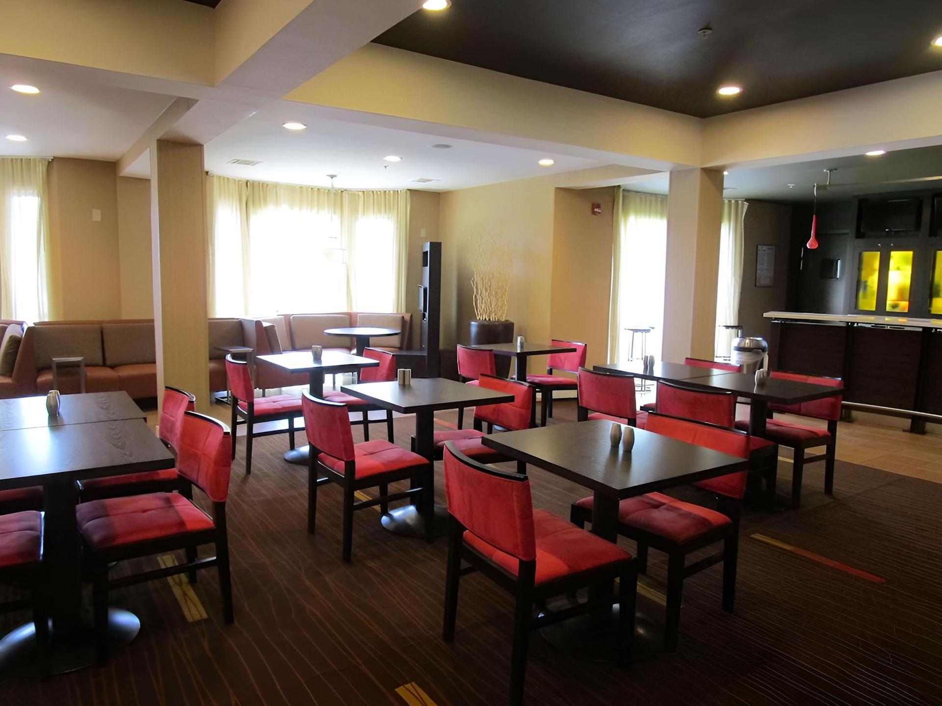 Radisson Hotel Houston Intercontinental Airport North photo 20