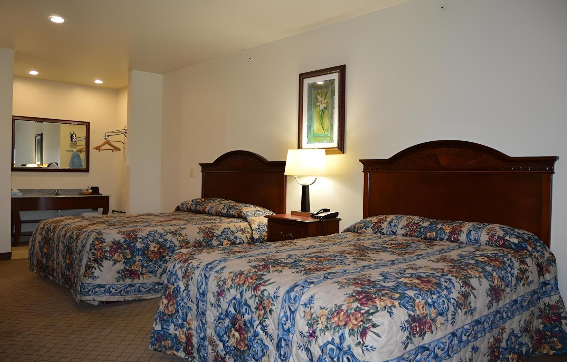 Super 8 by Wyndham Kiowa photo 6