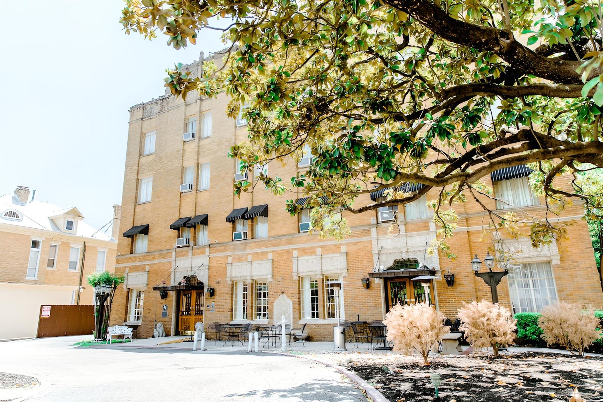 The Faust Hotel photo 1
