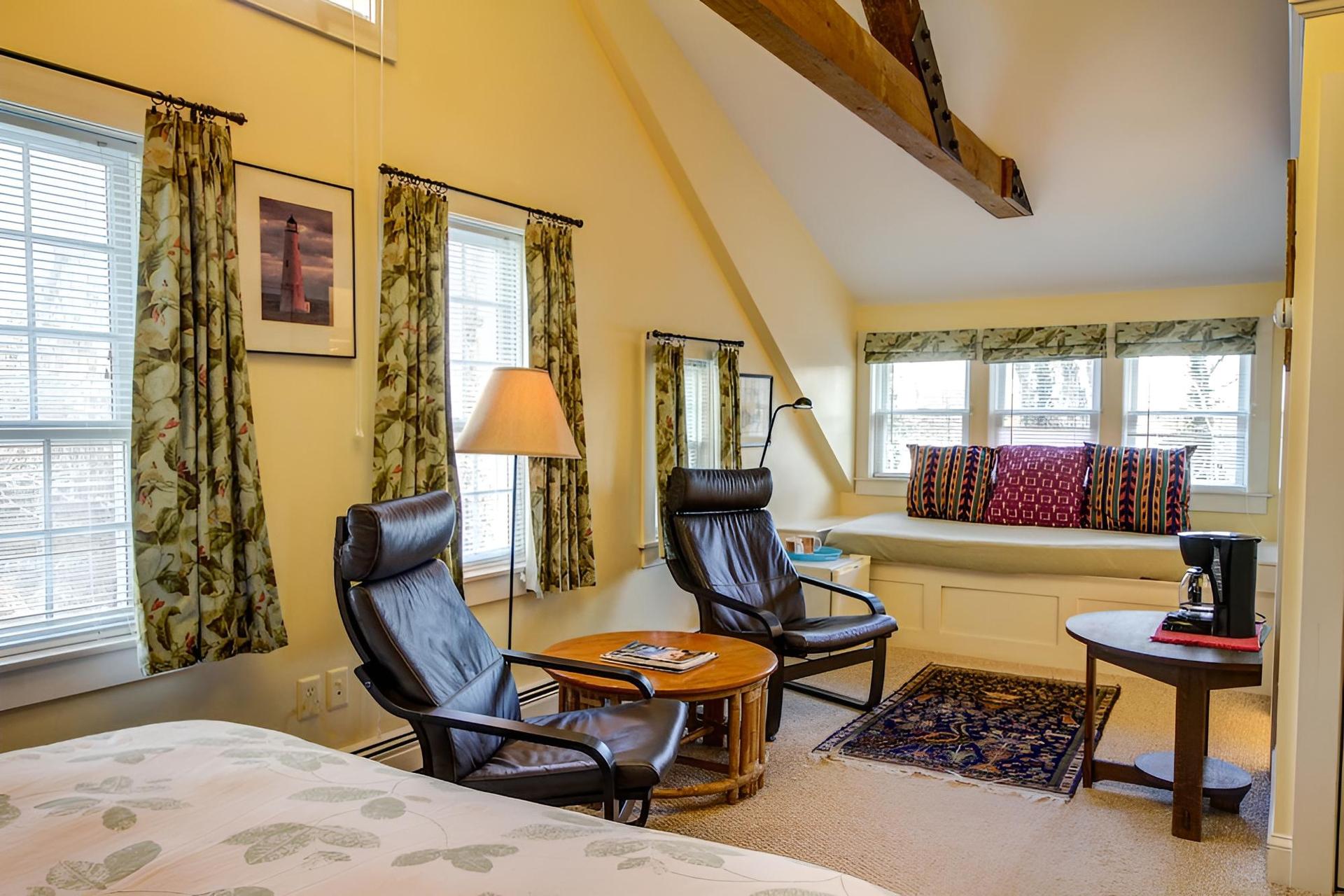 Chatham Guest Rooms photo 24