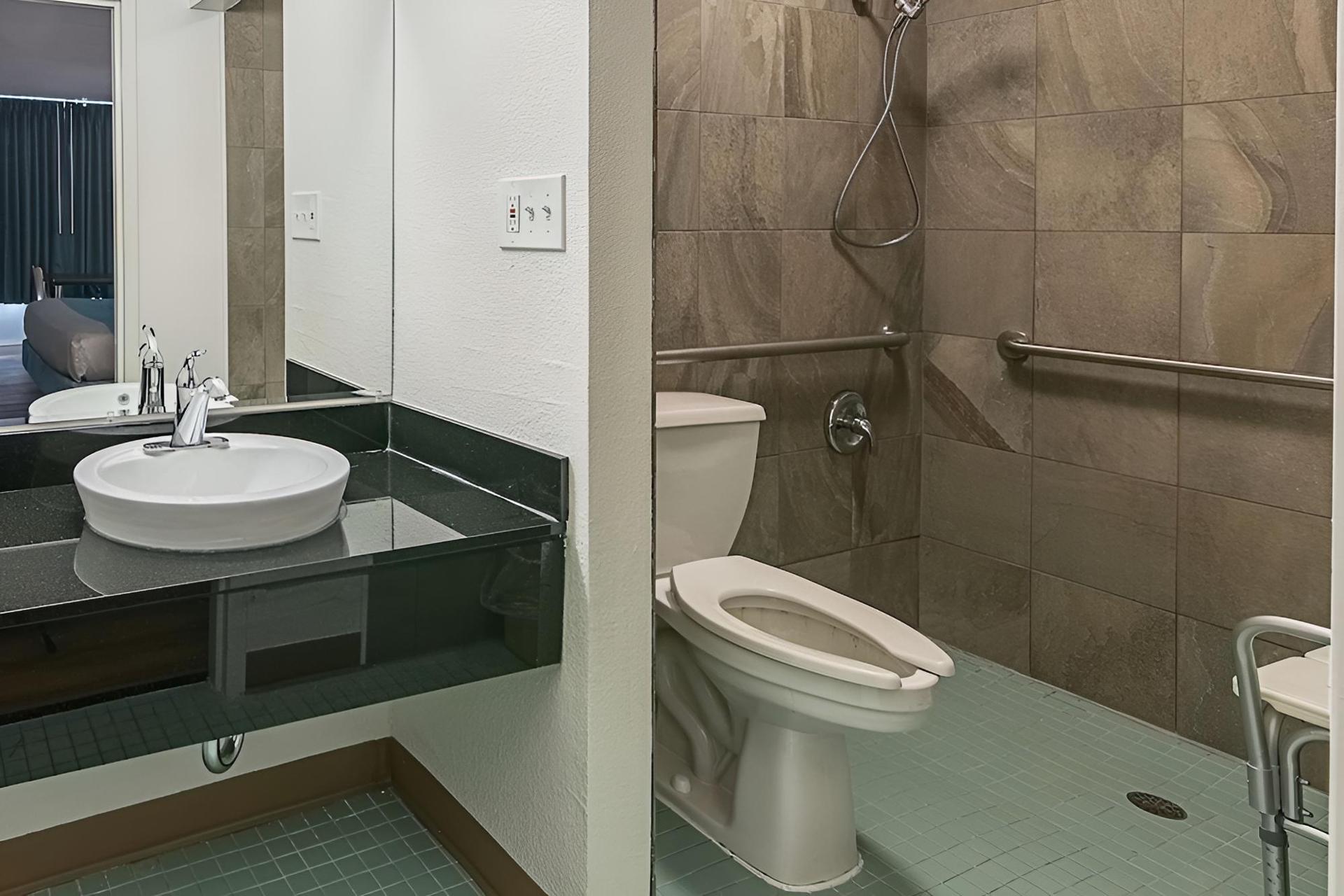 Motel 6 Pekin, IL photo 12
