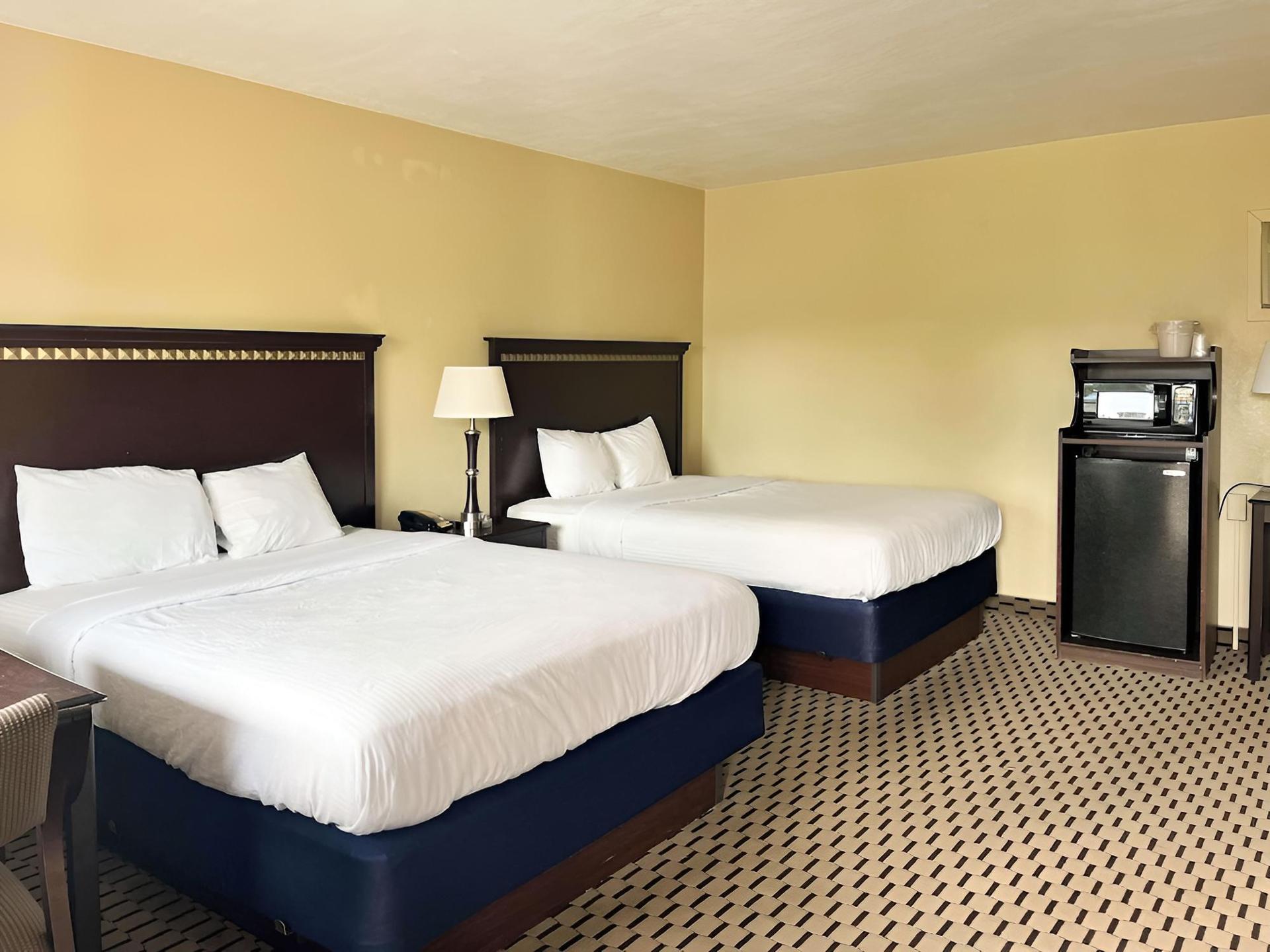 Motel 6 Fairmont, WV - Downtown photo 15