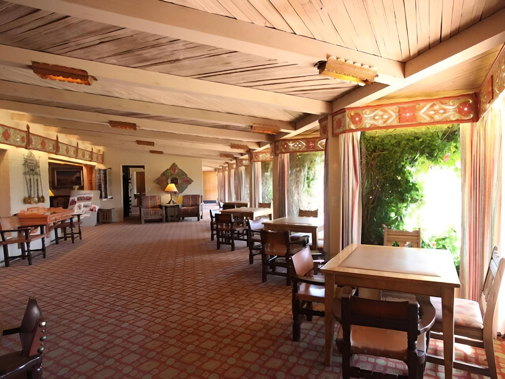 Rancho de los Caballeros photo 2