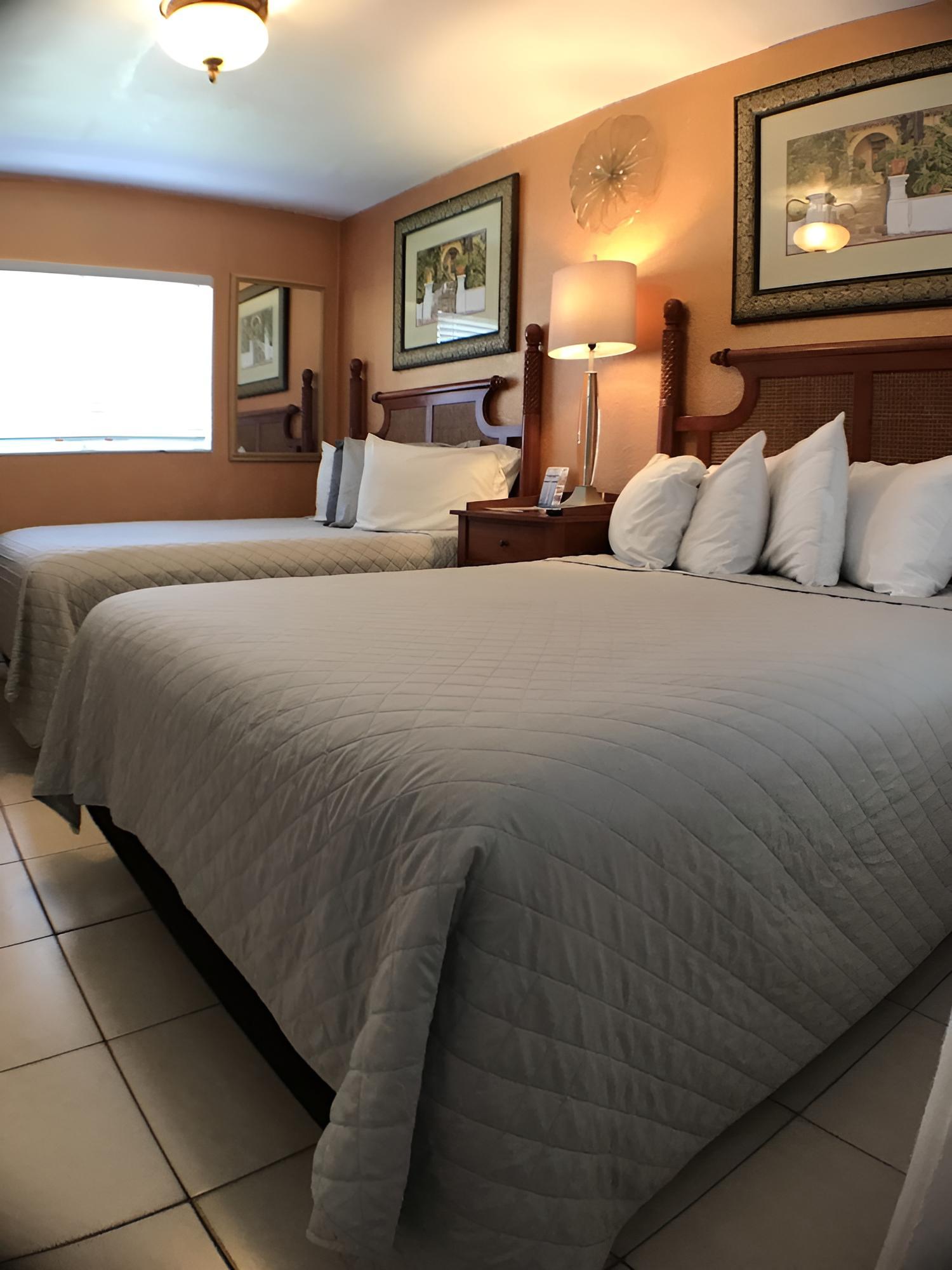 Sir David Guesthouse - Adults Only photo 6