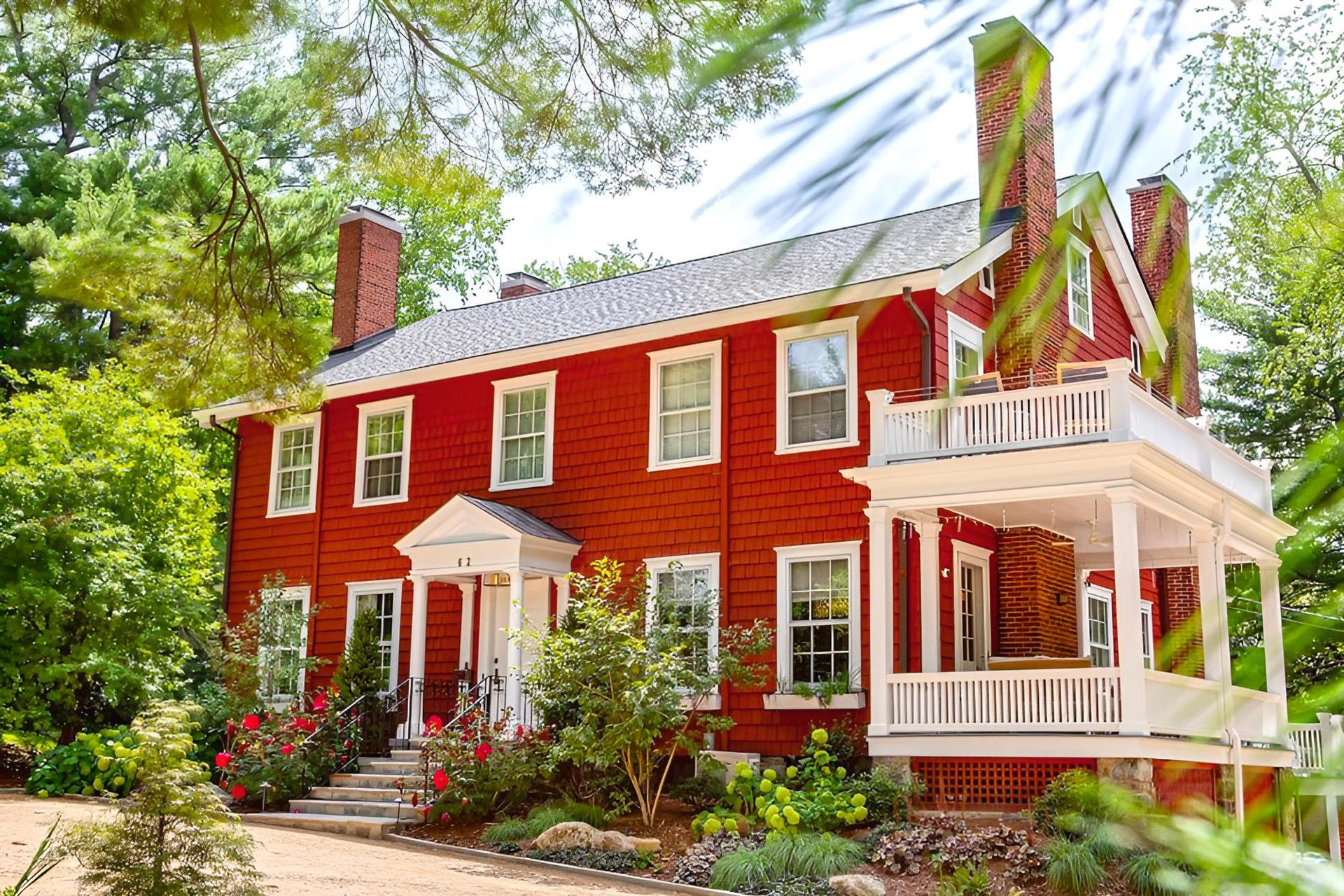 The Applewood Manor photo 4