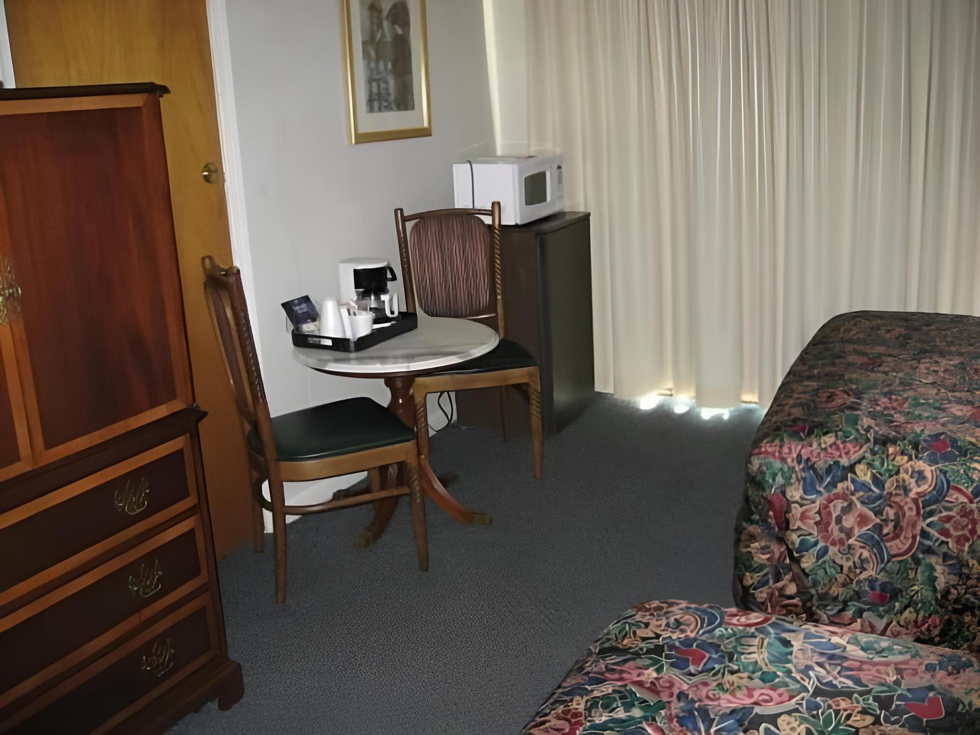 Sea Whale Motel photo 47