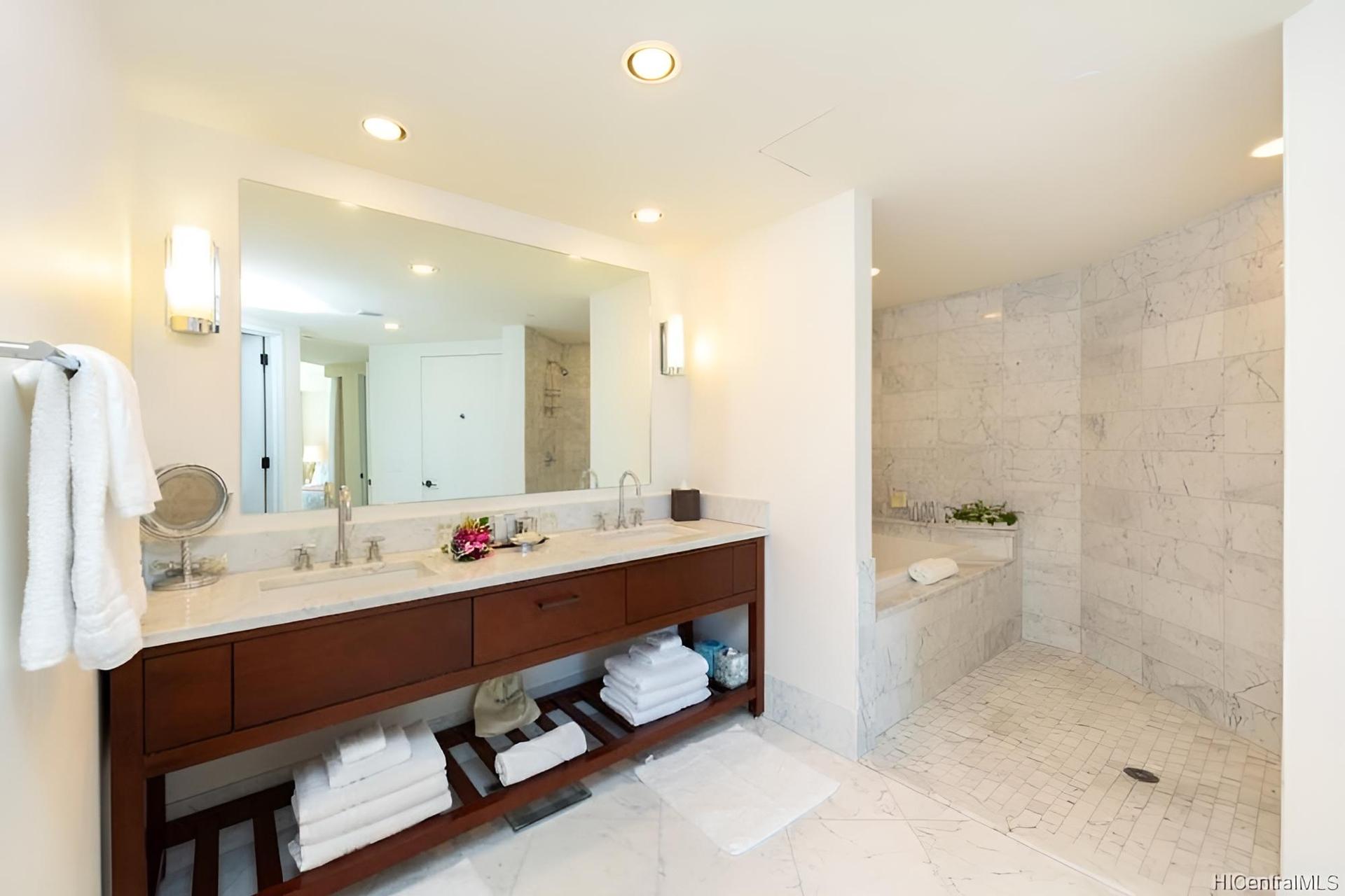 Jet Luxury @ The Trump Waikiki photo 55