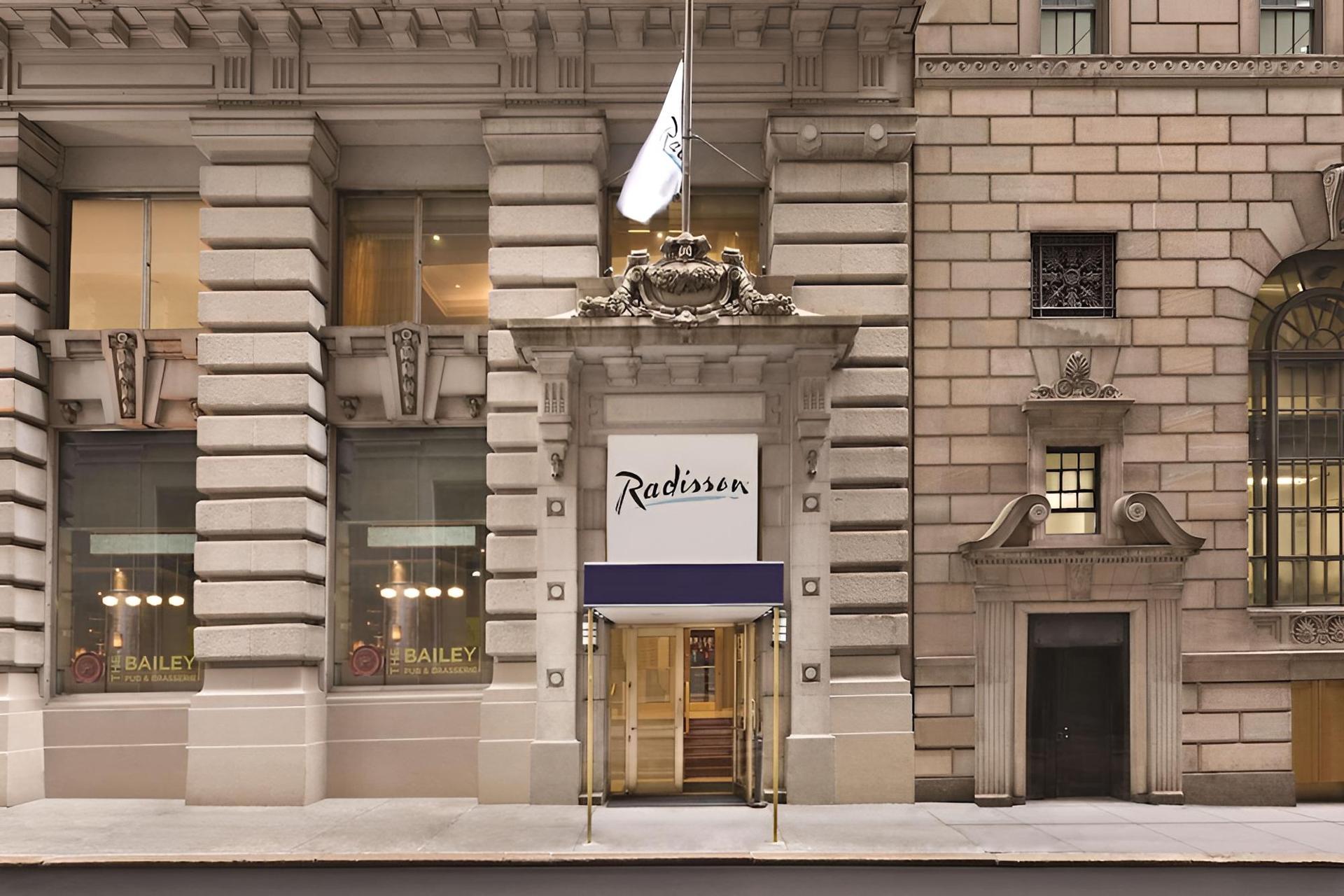 Radisson Hotel New York Wall Street photo 1