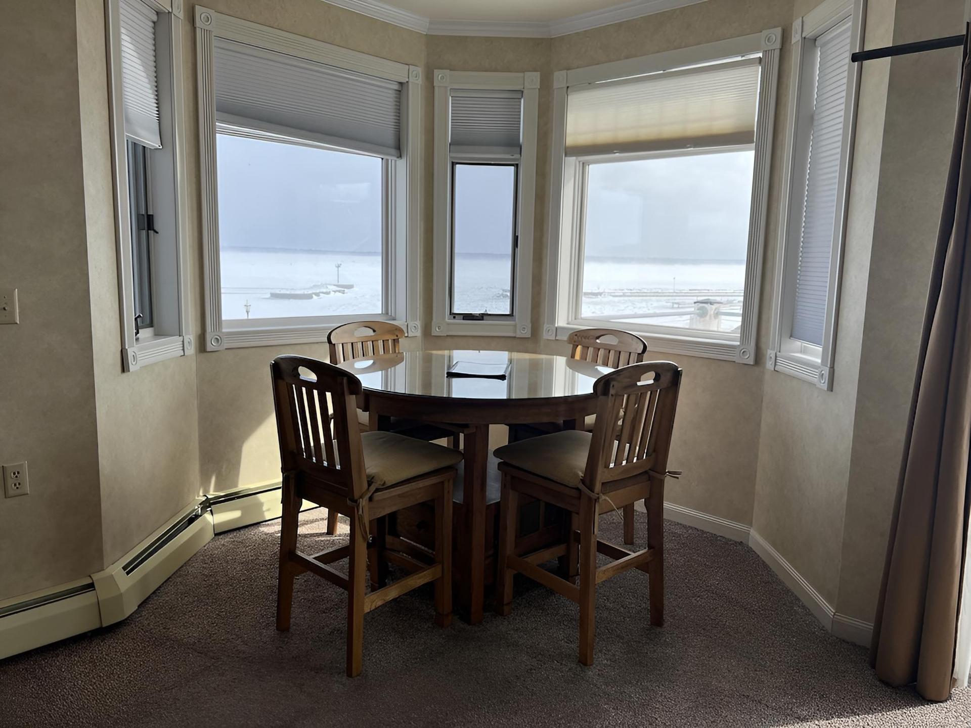 Pier Plaza Lodging photo 22
