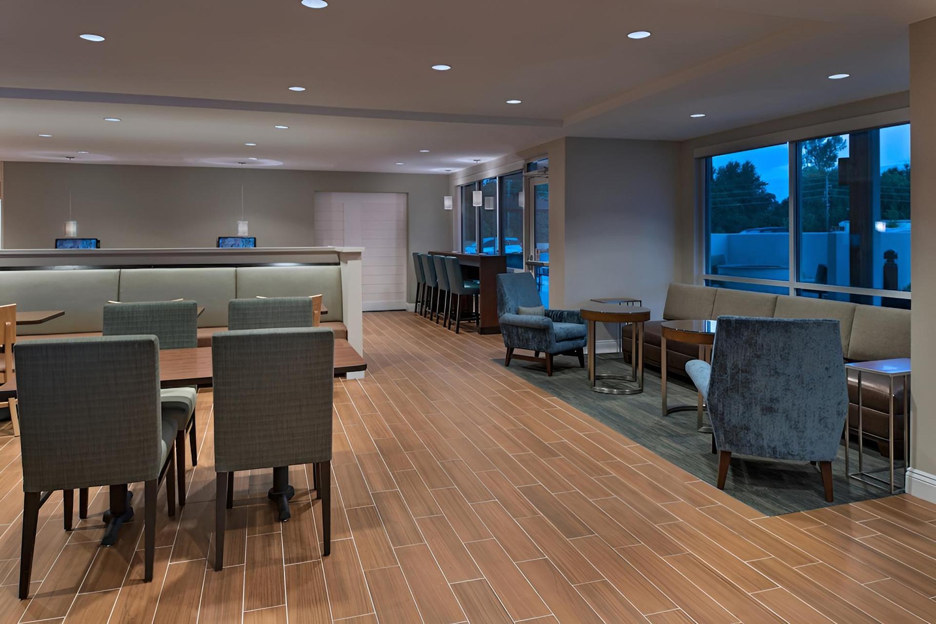 Towneplace Suites by Marriott Lake Charles photo 2