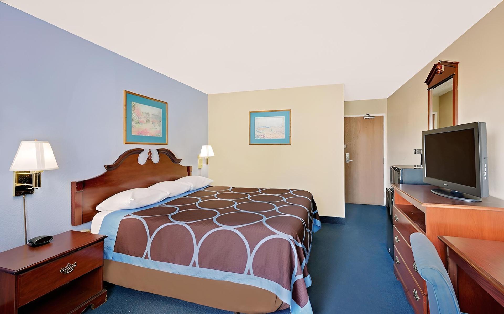 Super 8 by Wyndham Newburgh/West Point Near Stewart Airport photo 13