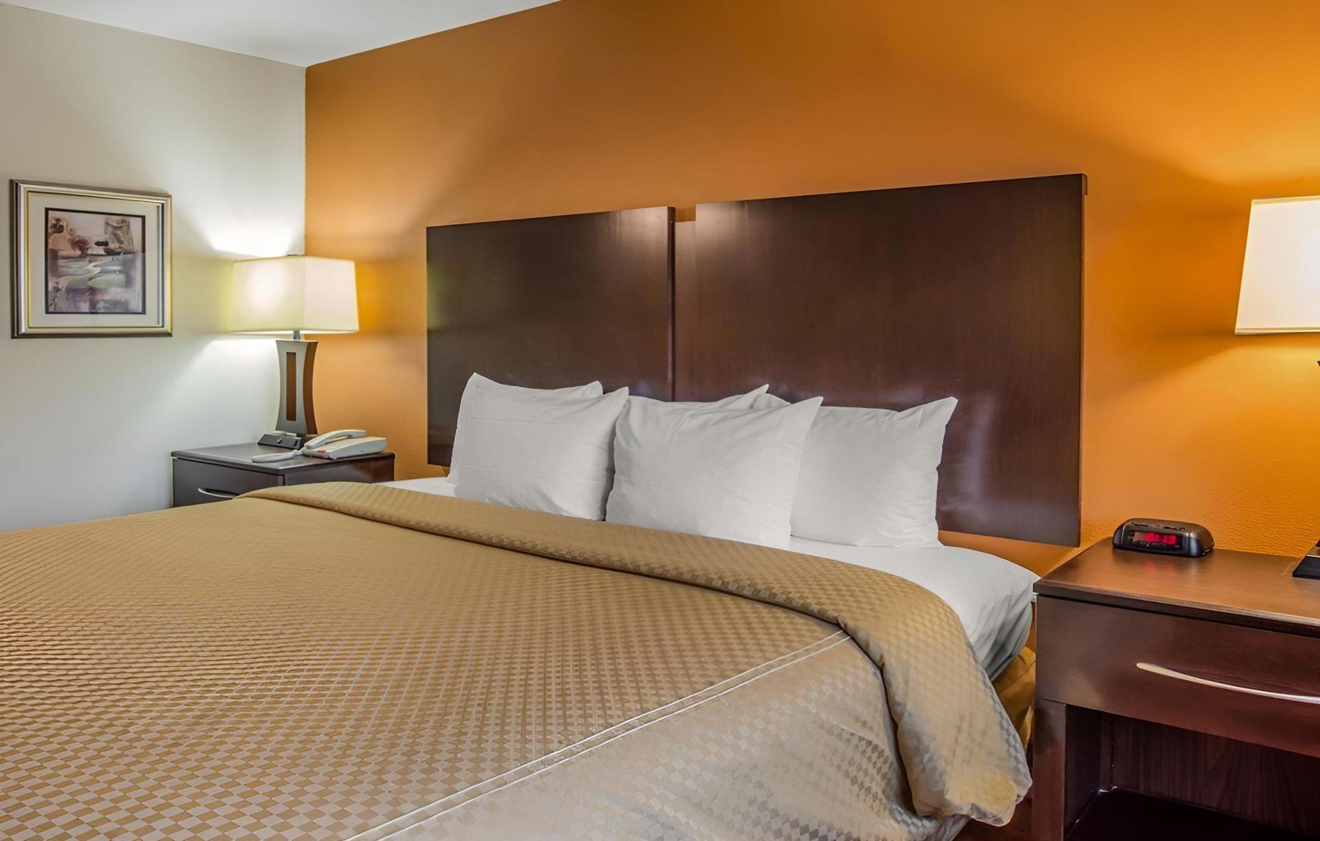 Clarion Suites Augusta photo 8