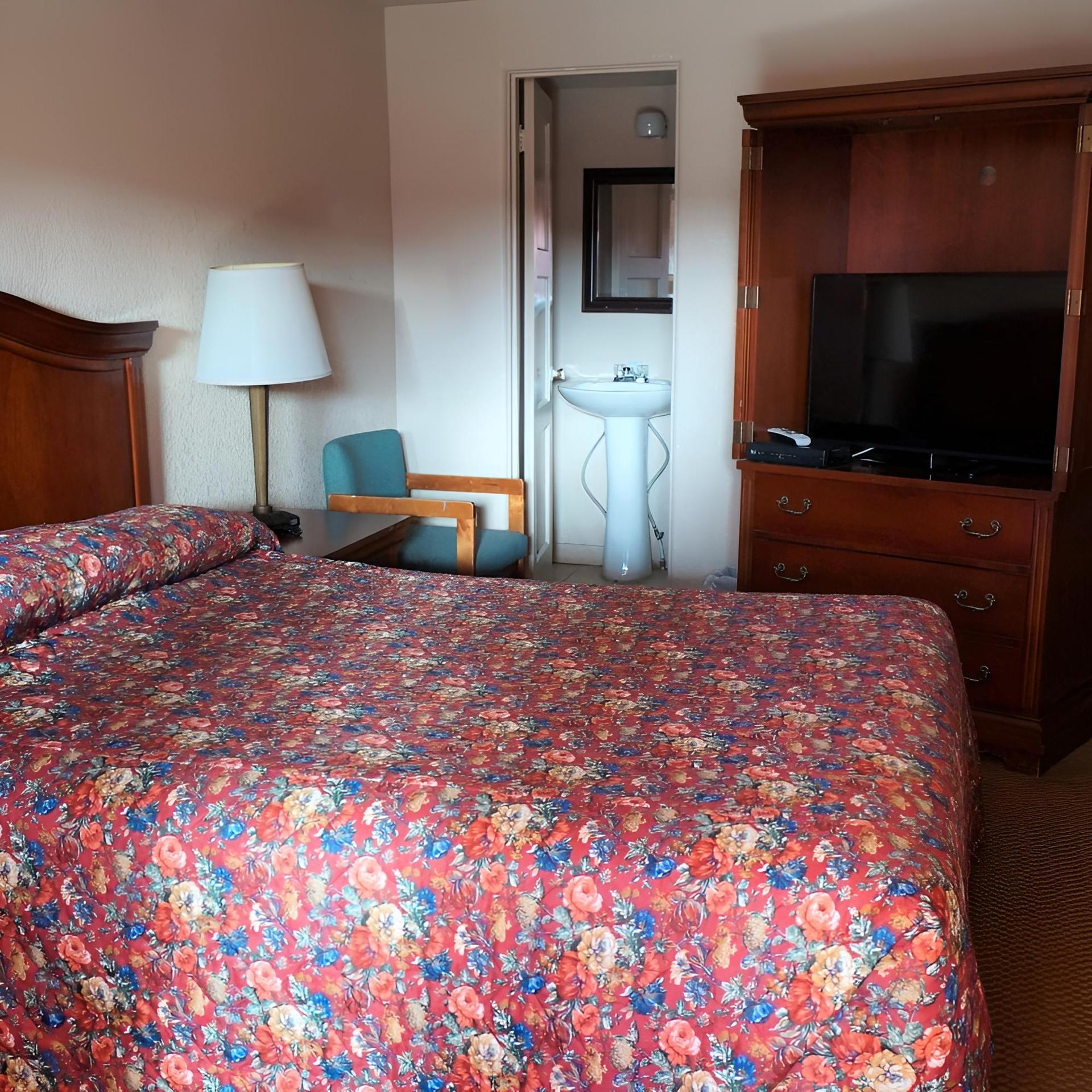 White Mountain Motel photo 45