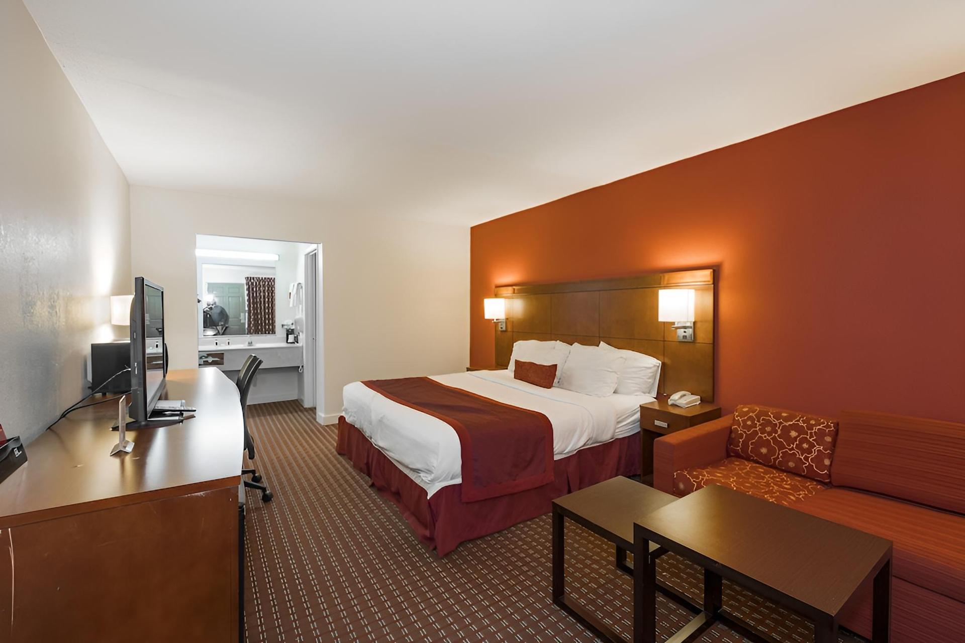 Ramada by Wyndham Walterboro photo 36