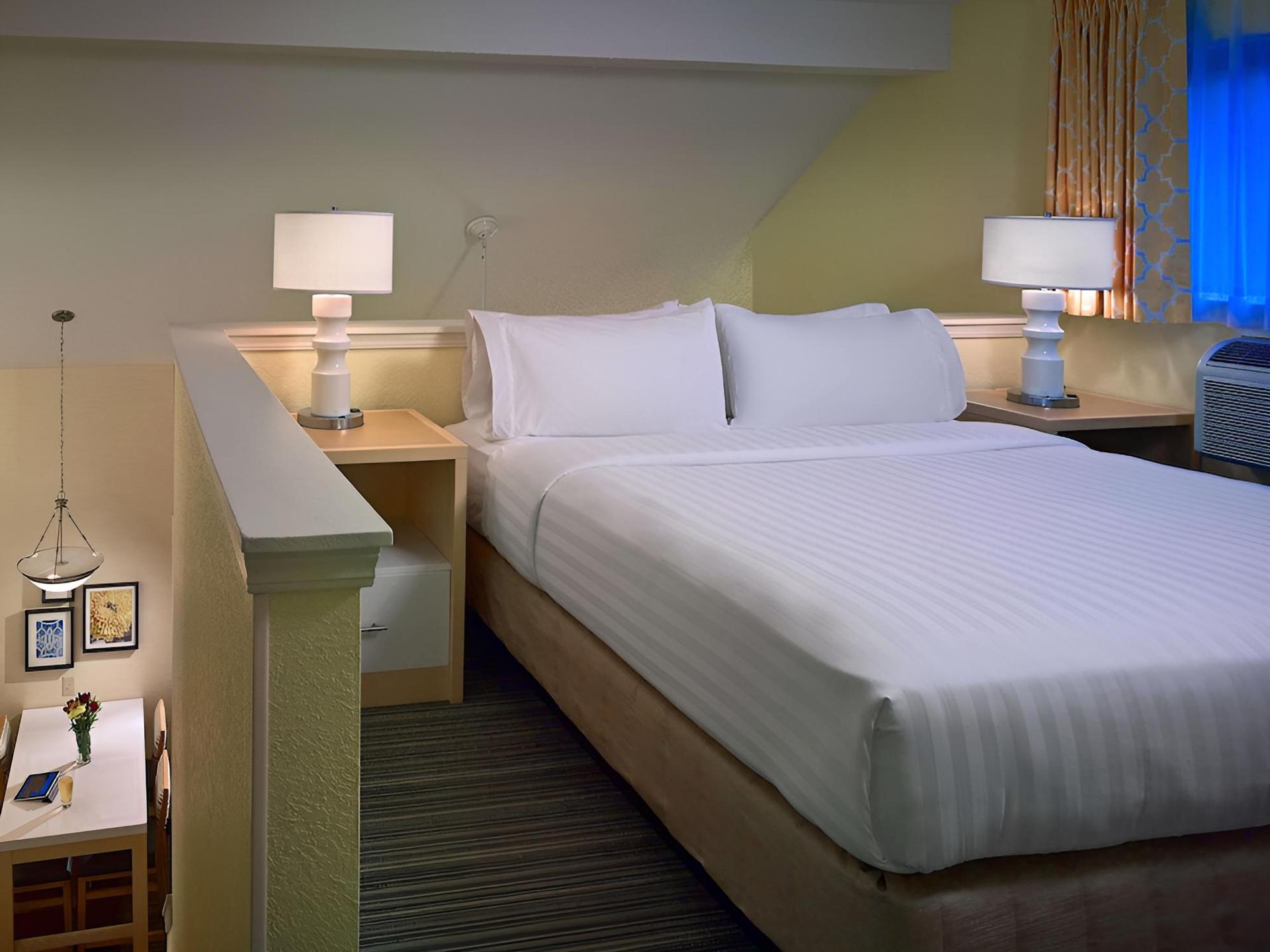 Sonesta ES Suites South Brunswick - Princeton photo 13