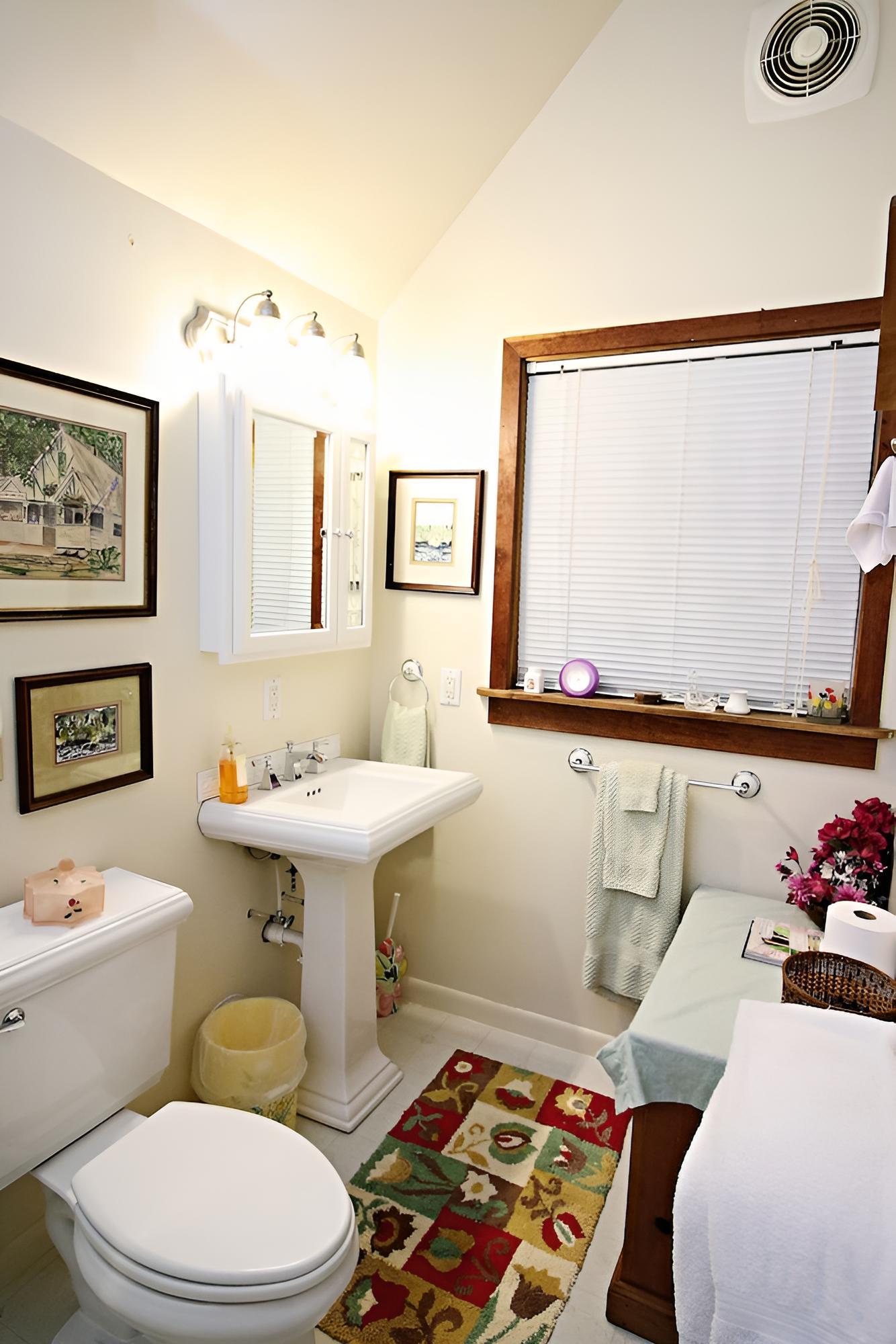 The Ebenezer House Bed & Breakfast photo 31