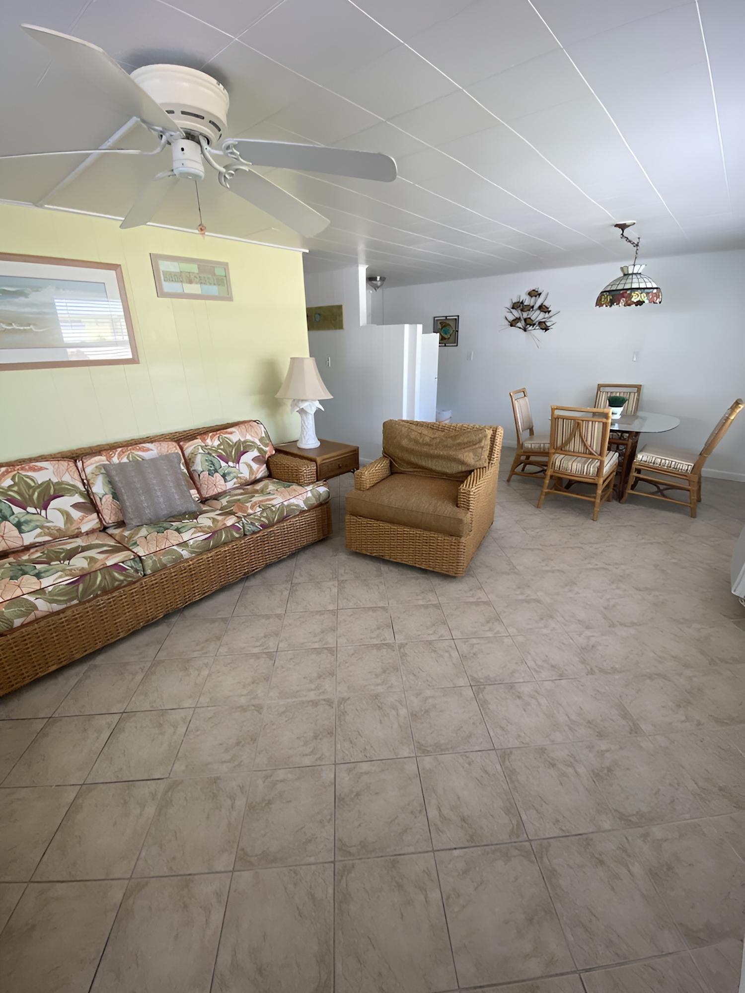Tropical Winds Motel & Cottages photo 34
