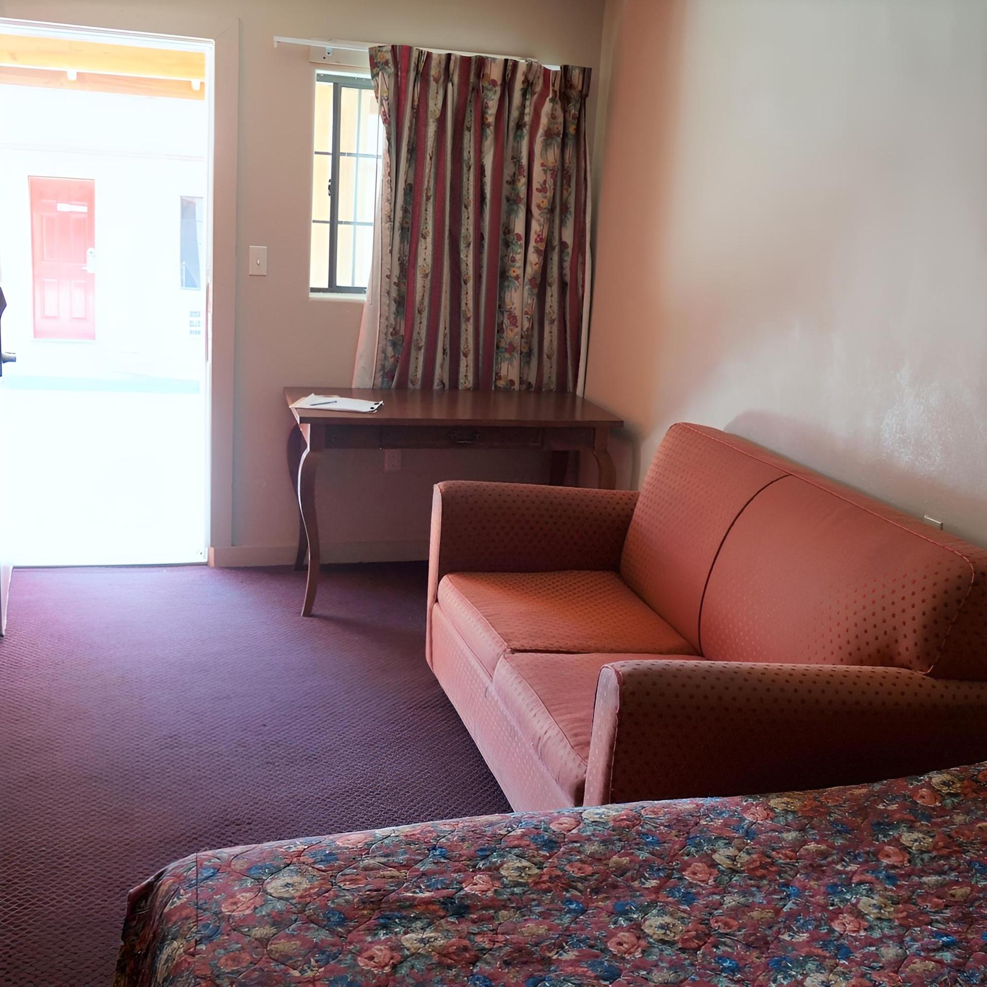 White Mountain Motel photo 78