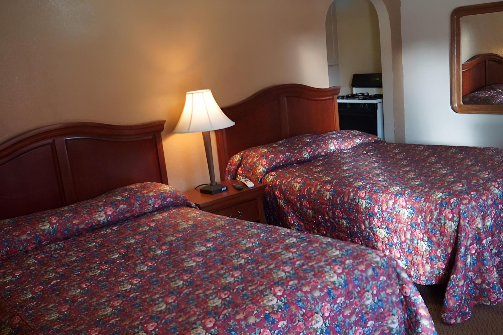 White Mountain Motel photo 37