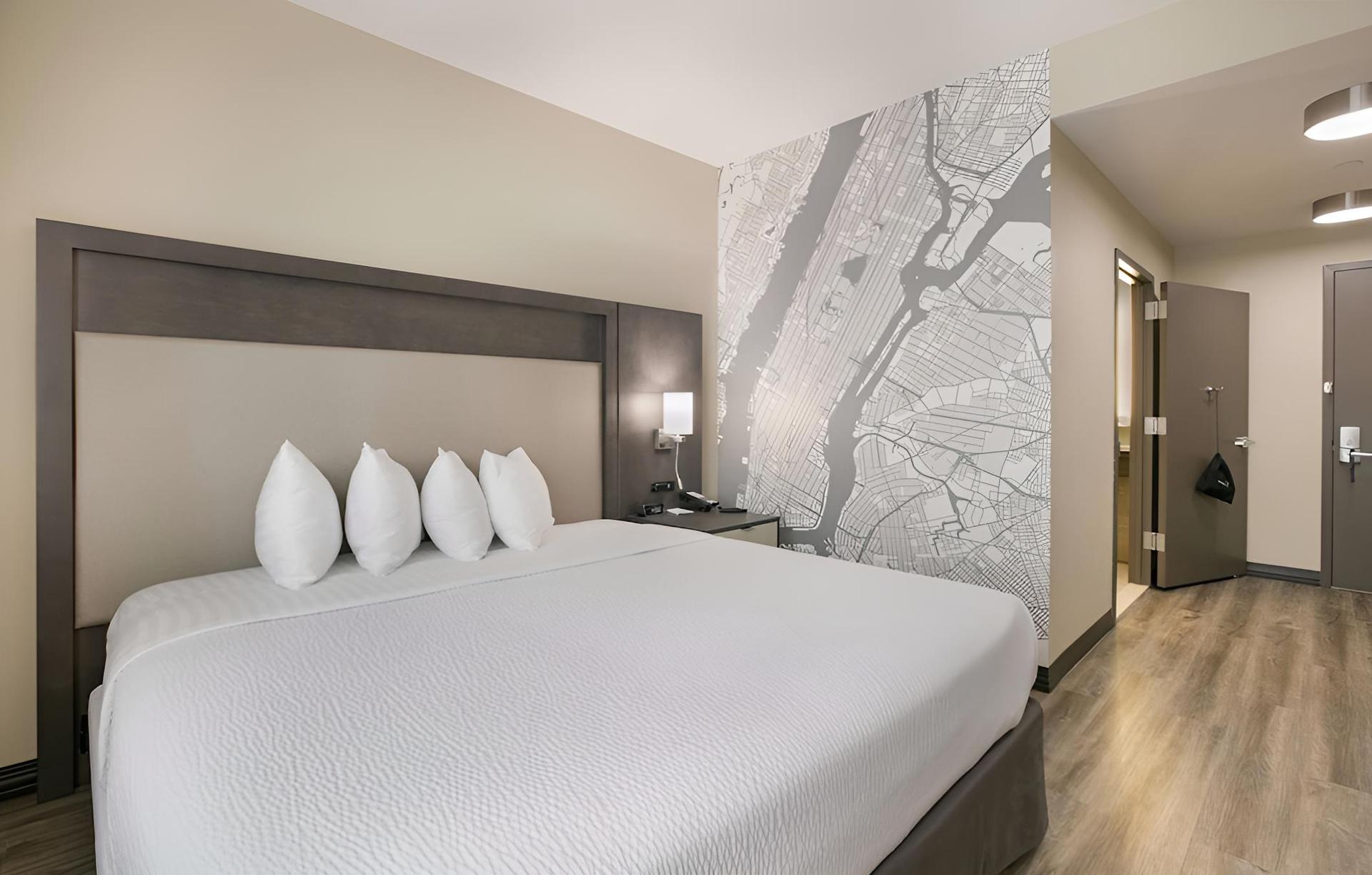 Best Western Plus Executive Residency Bronx photo 35