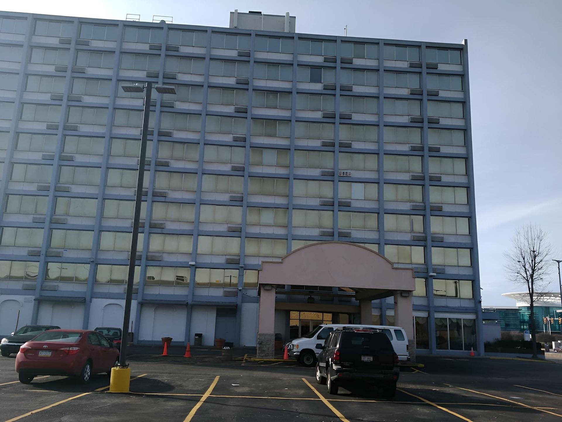 University Hotel & Suites photo 1