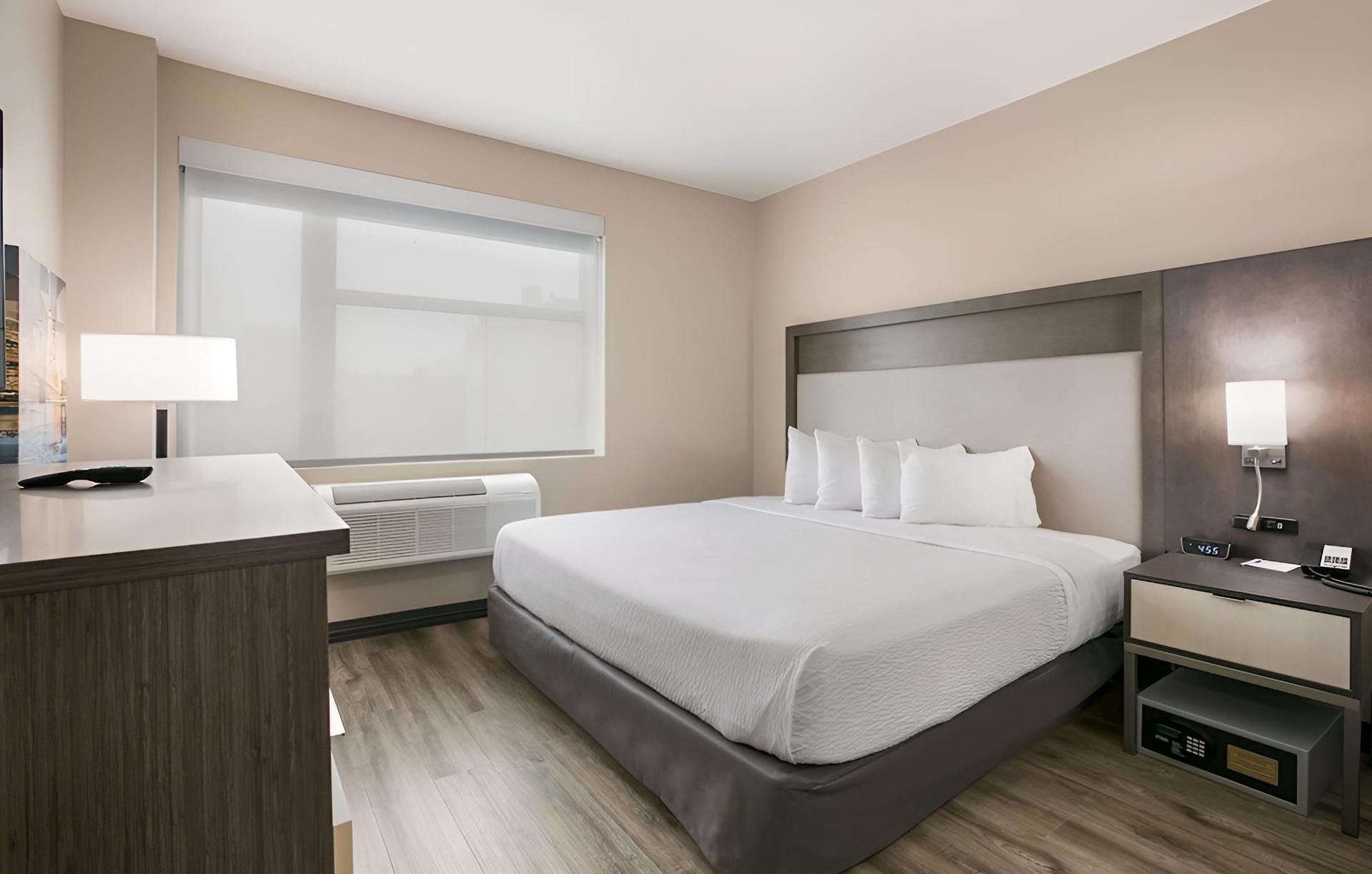 Best Western Plus Executive Residency Bronx photo 39
