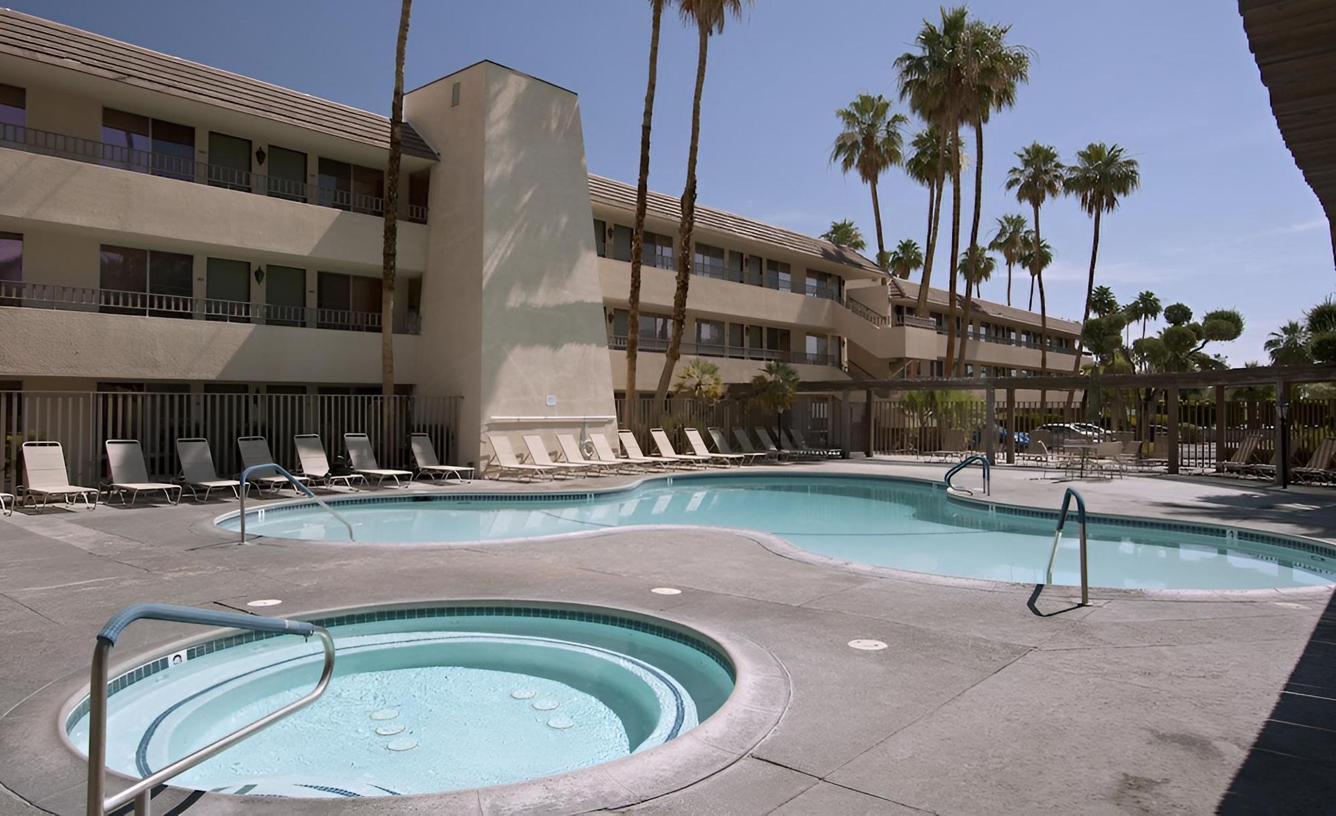 Vagabond Motor Hotel photo 4