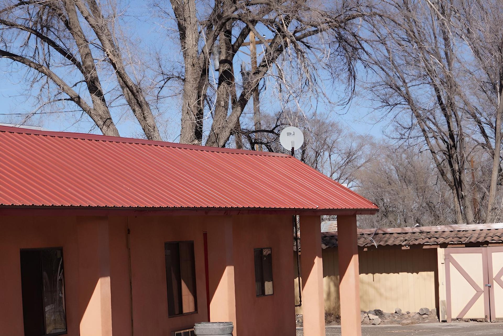 White Mountain Motel photo 13