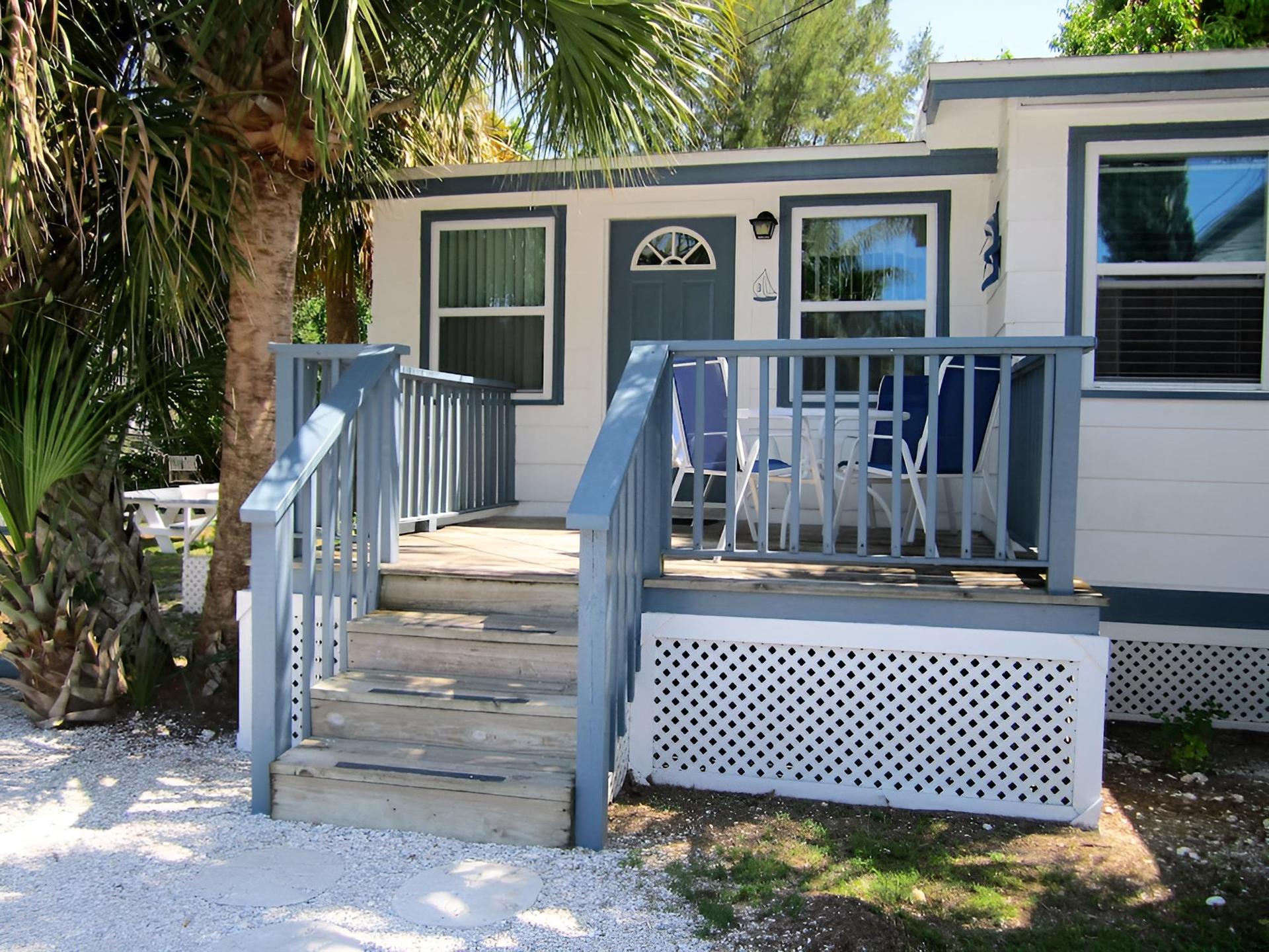 Tropical Winds Motel & Cottages photo 6