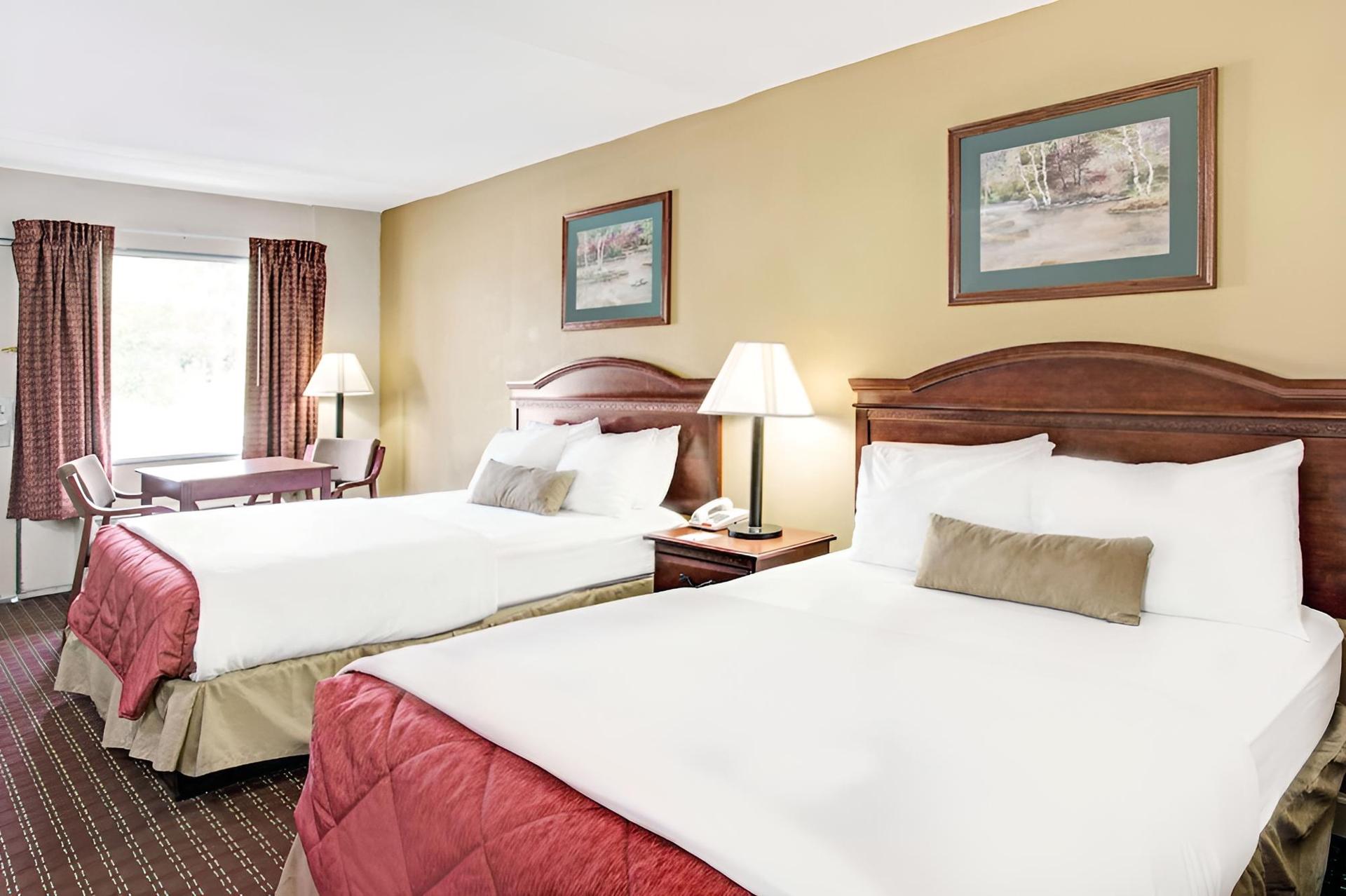 Ramada by Wyndham Walterboro photo 46