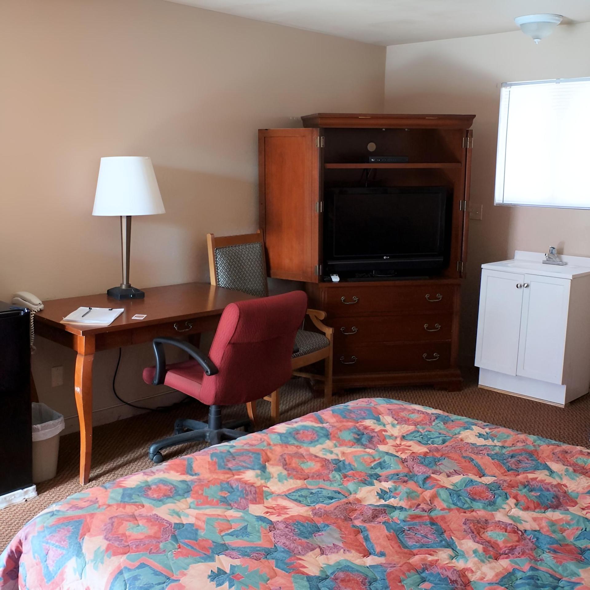 White Mountain Motel photo 49