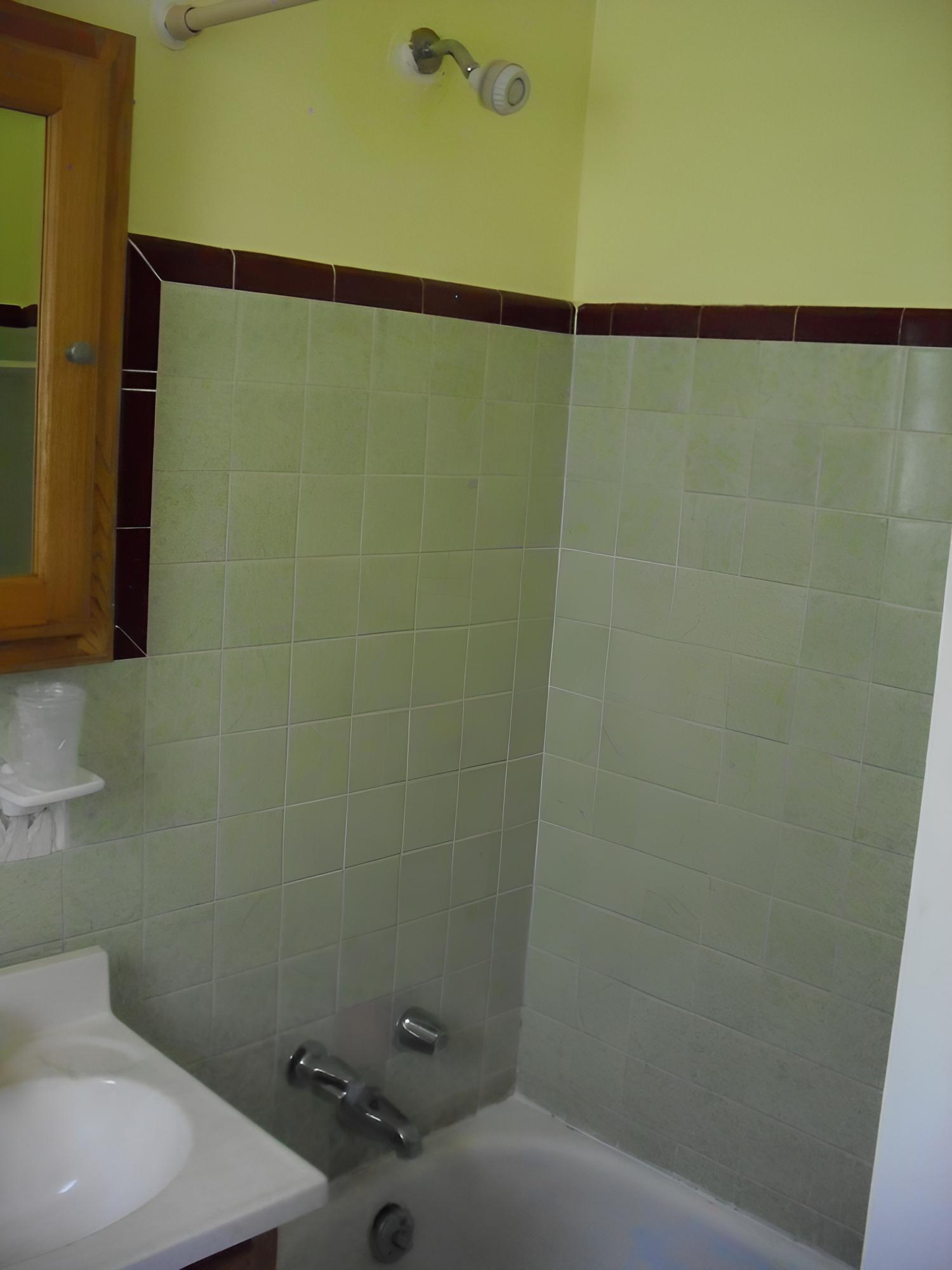 Shore Winds Motel photo 47