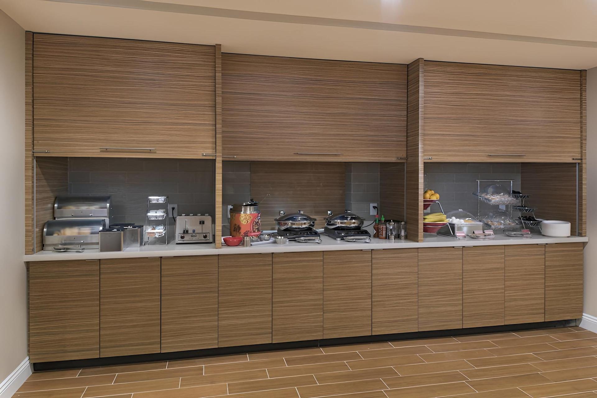 Towneplace Suites by Marriott Lake Charles photo 18