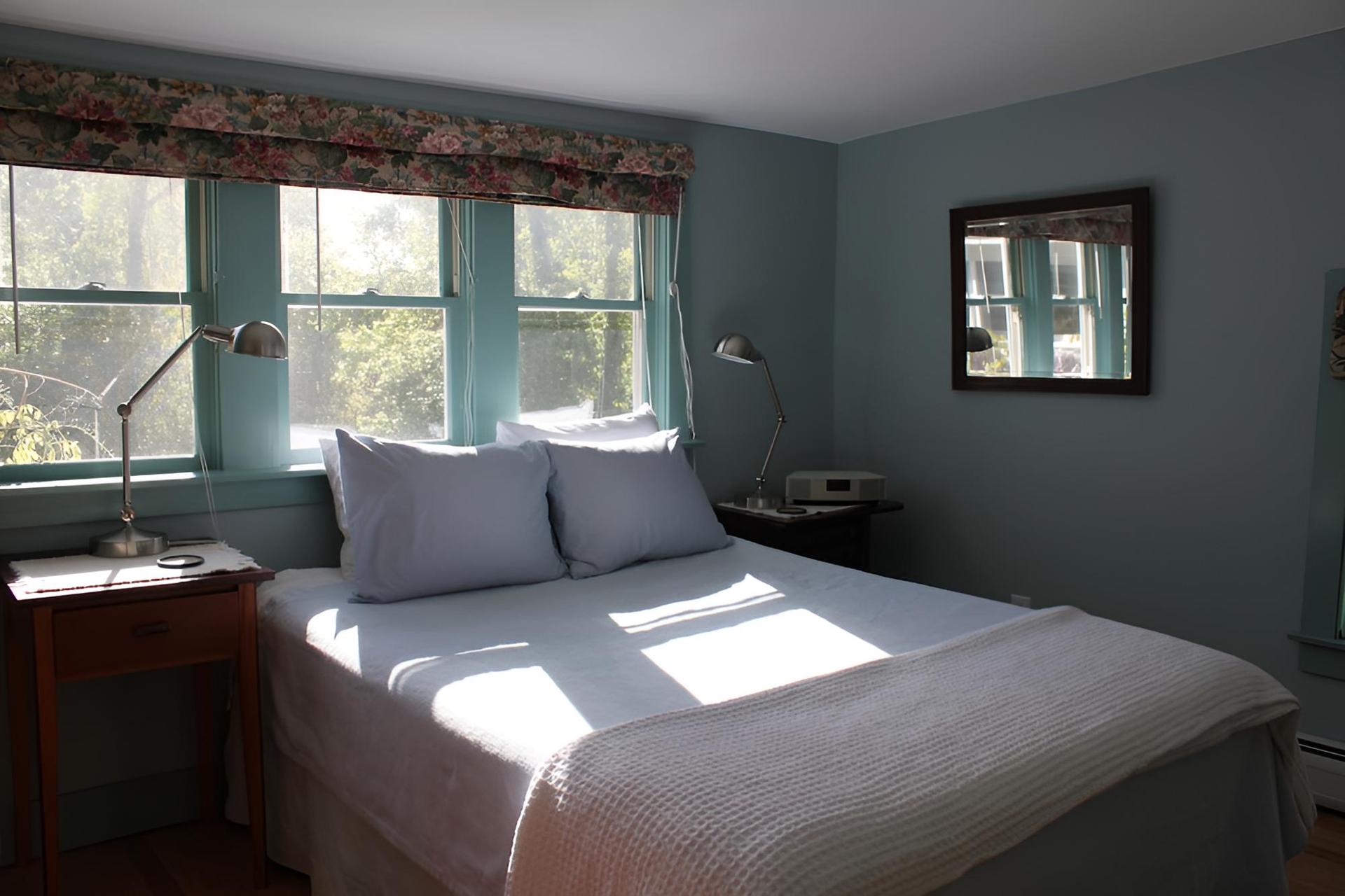 Chatham Guest Rooms photo 6