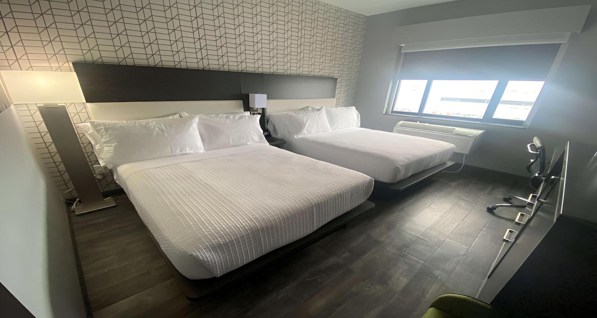Best Western Plus City Line Hotel photo 2